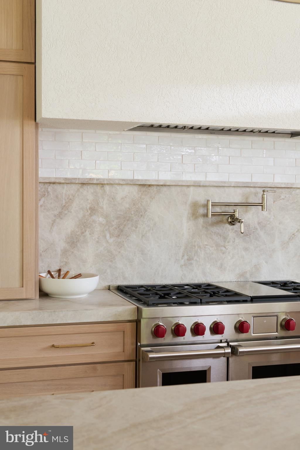 BRIGGS AND HOOPERS - Residential