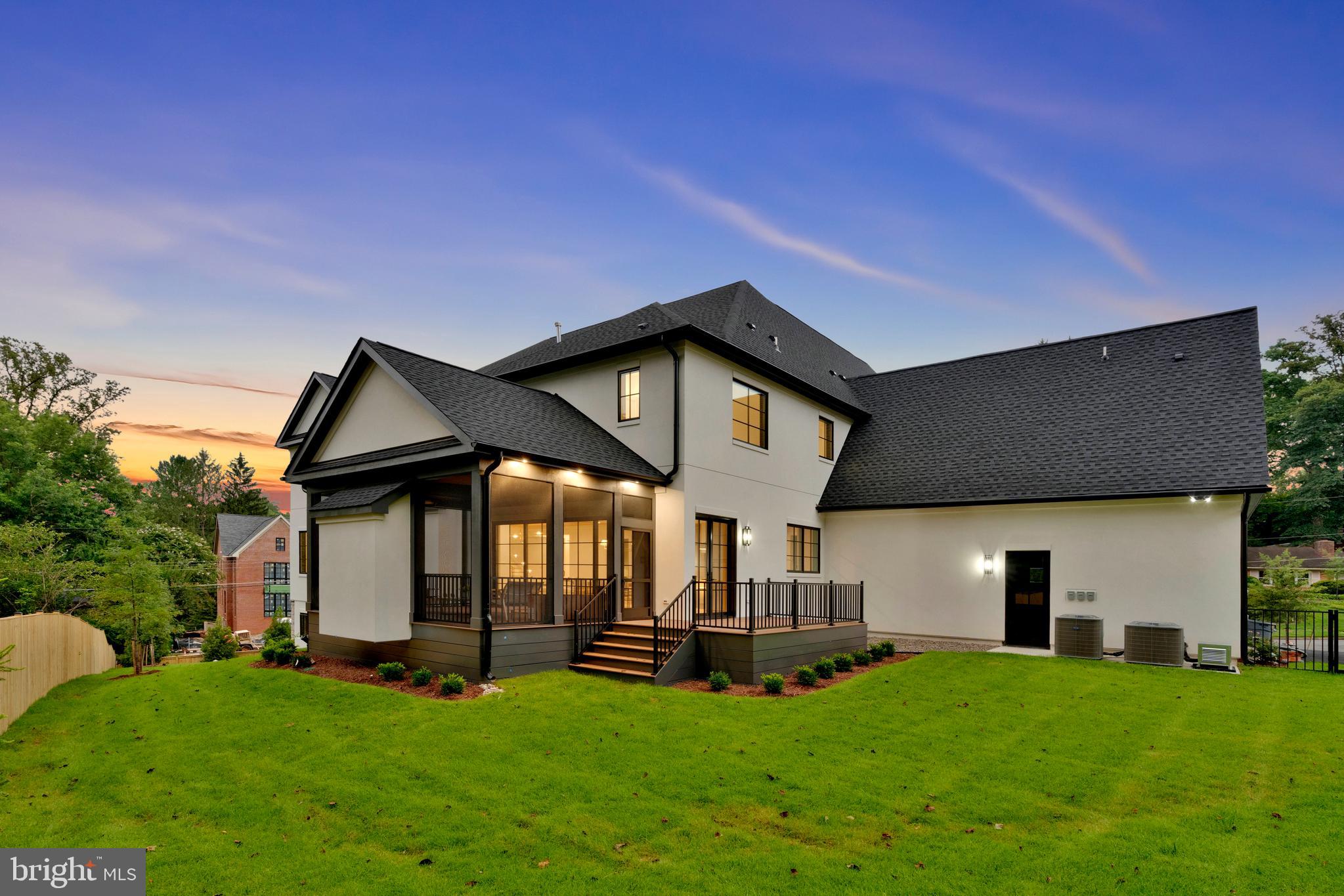 BRIGGS AND HOOPERS - Residential