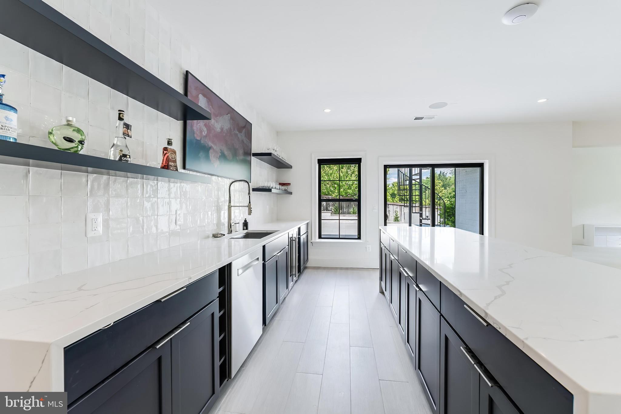 MINOR HILL - Residential