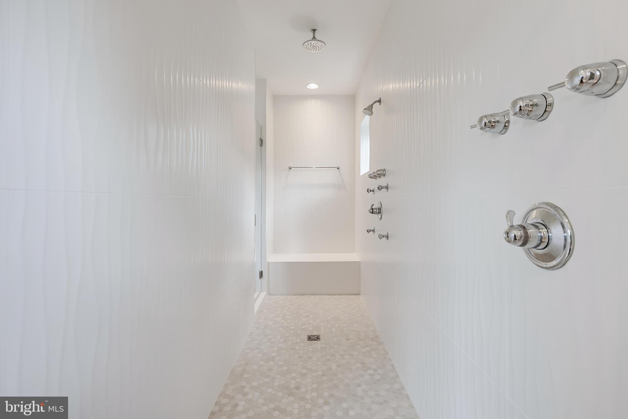 MINOR HILL - Residential