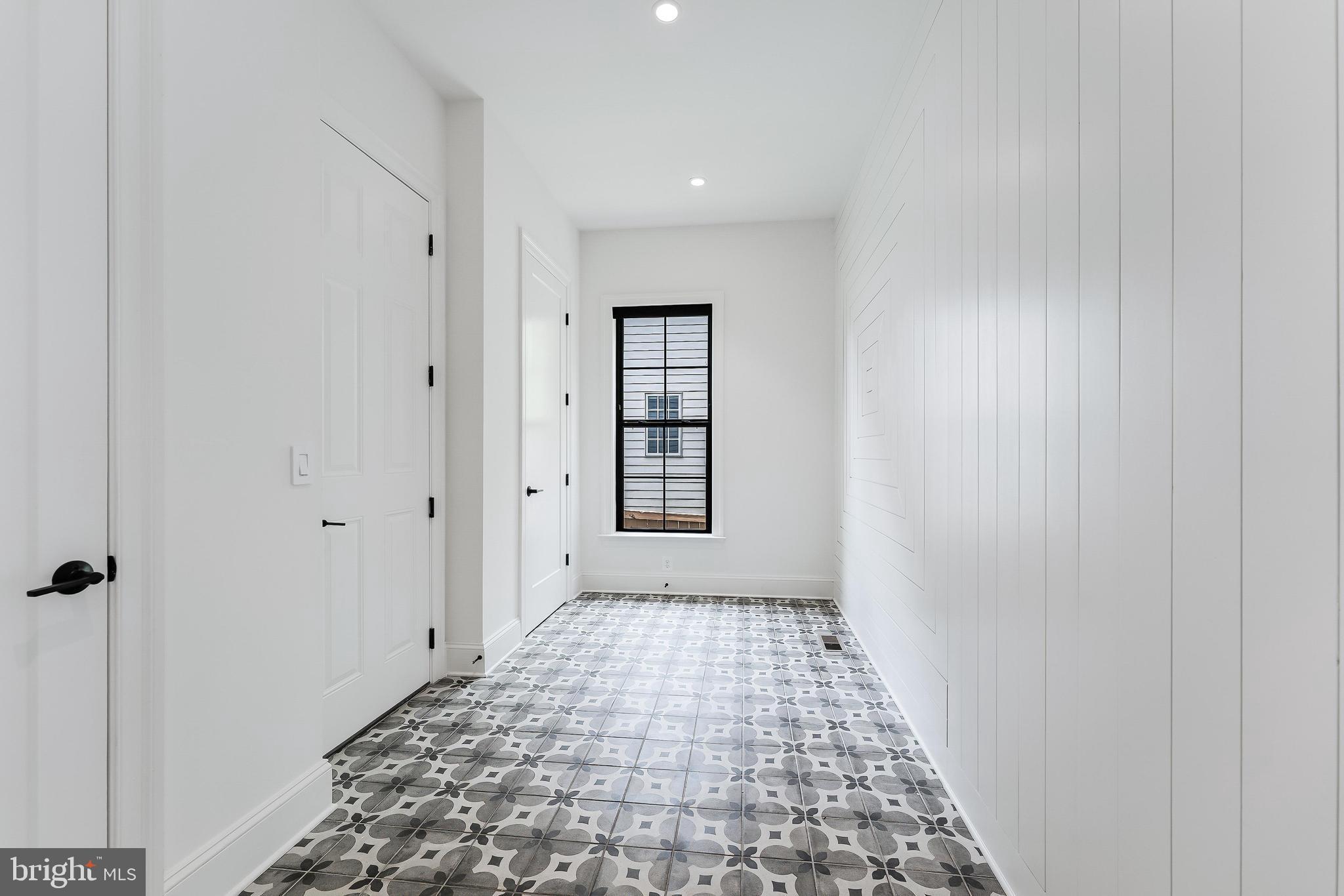 MINOR HILL - Residential