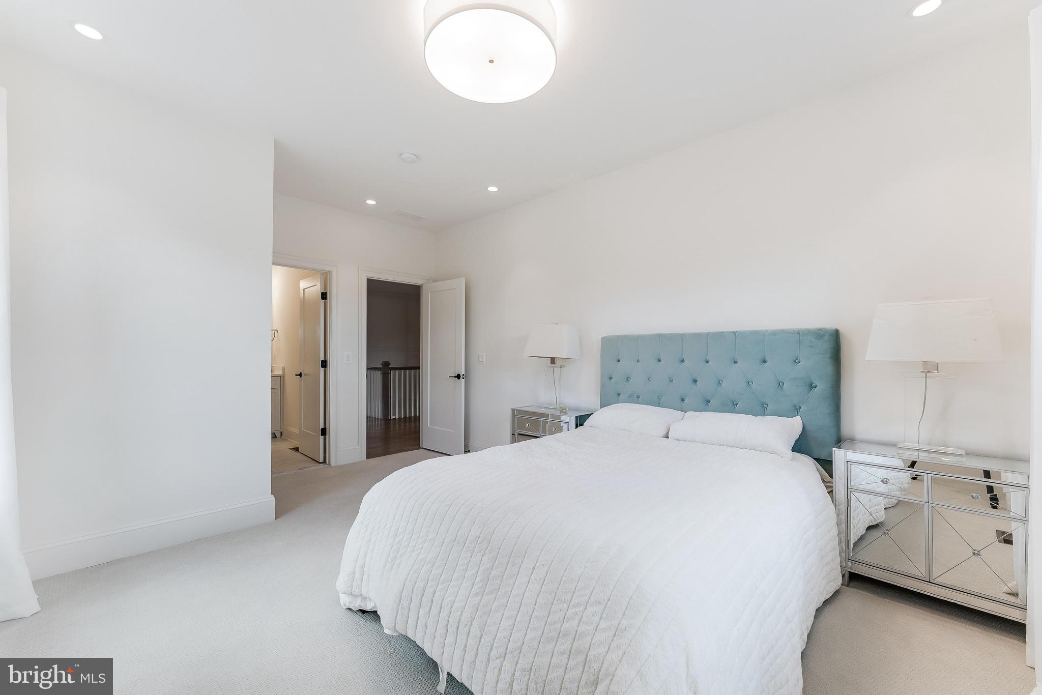 MINOR HILL - Residential