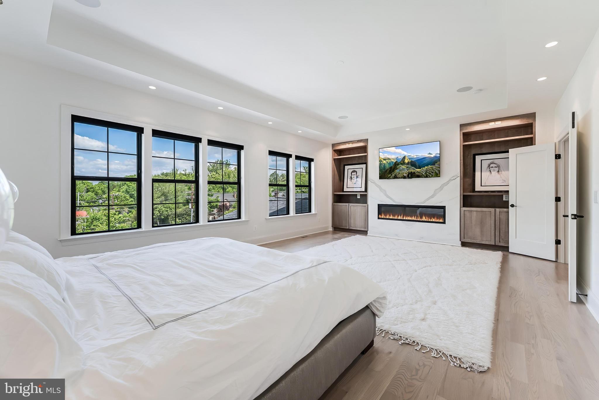 MINOR HILL - Residential