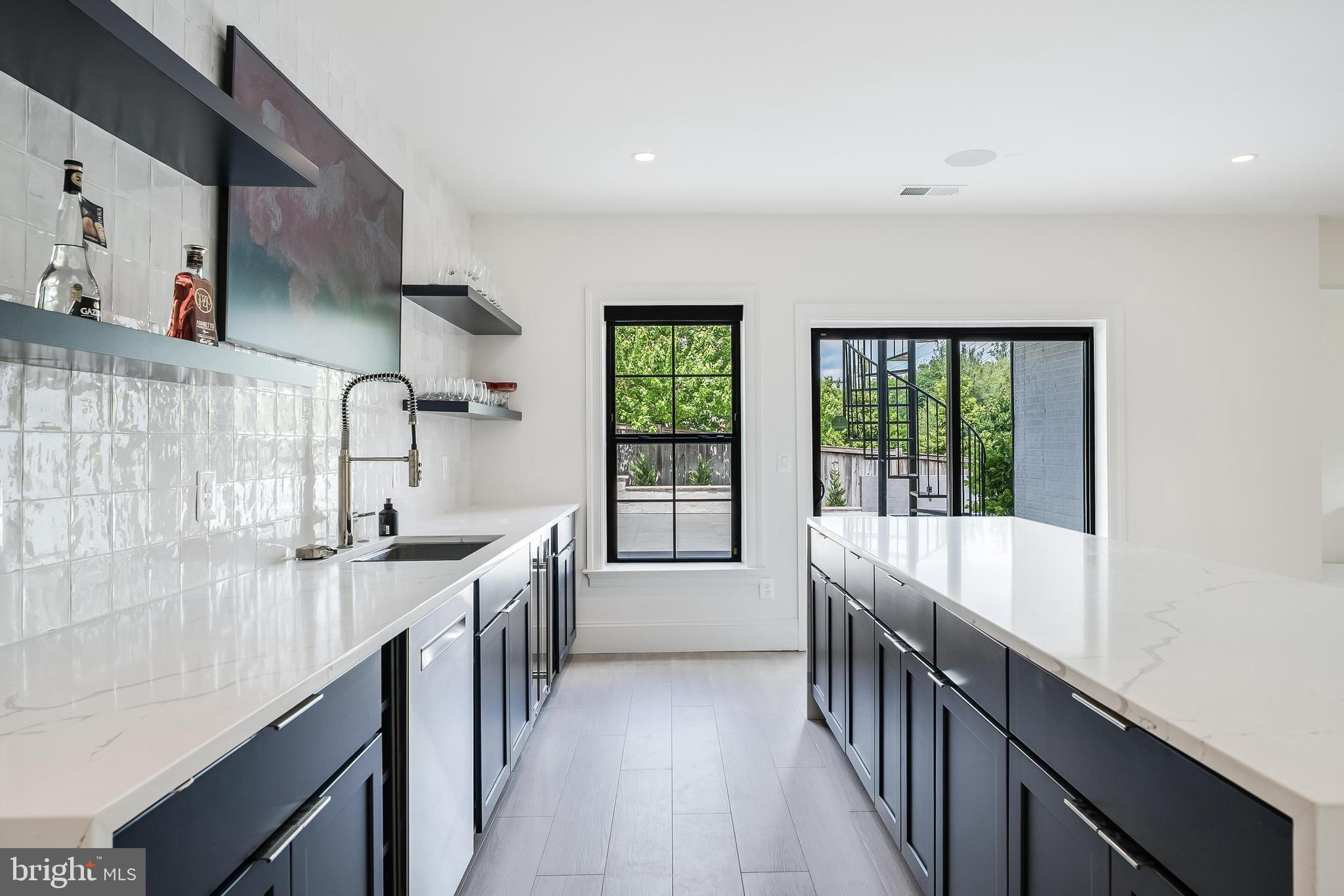 MINOR HILL - Residential