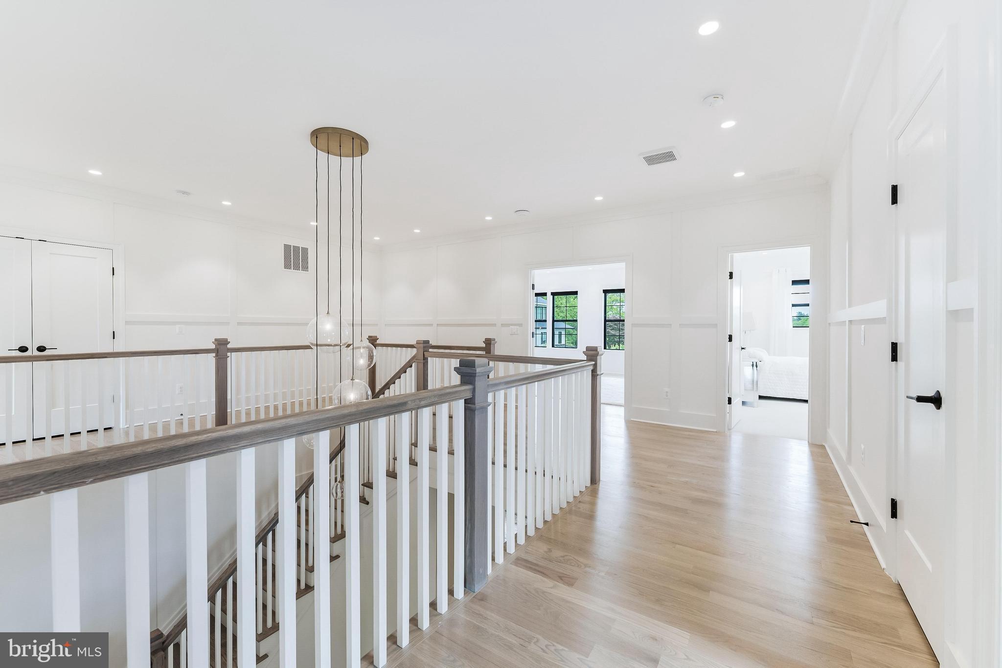 MINOR HILL - Residential