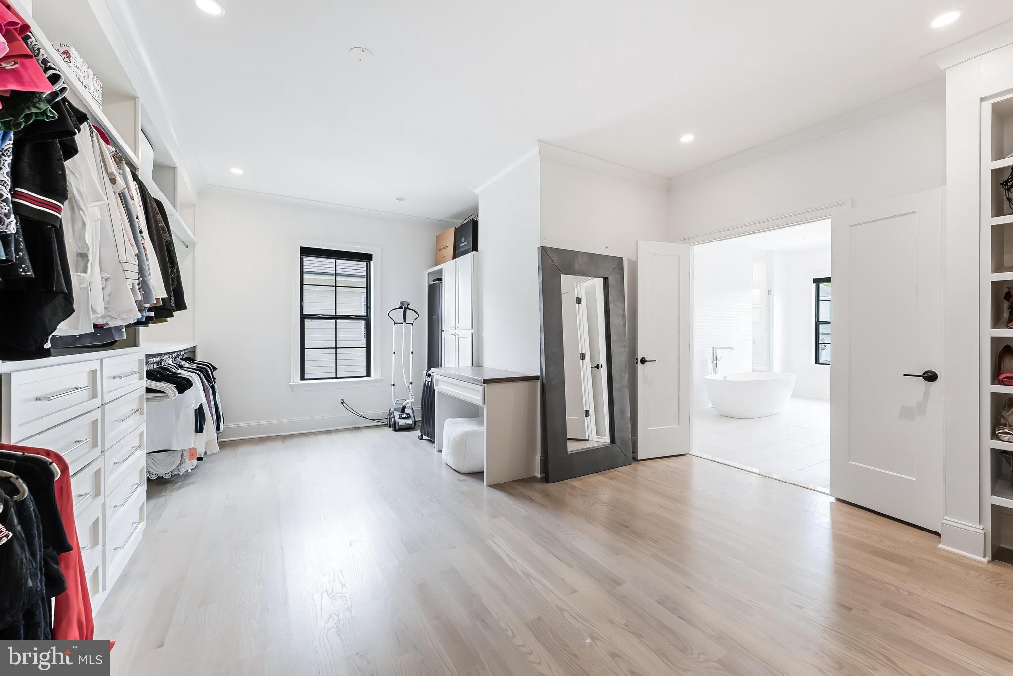MINOR HILL - Residential
