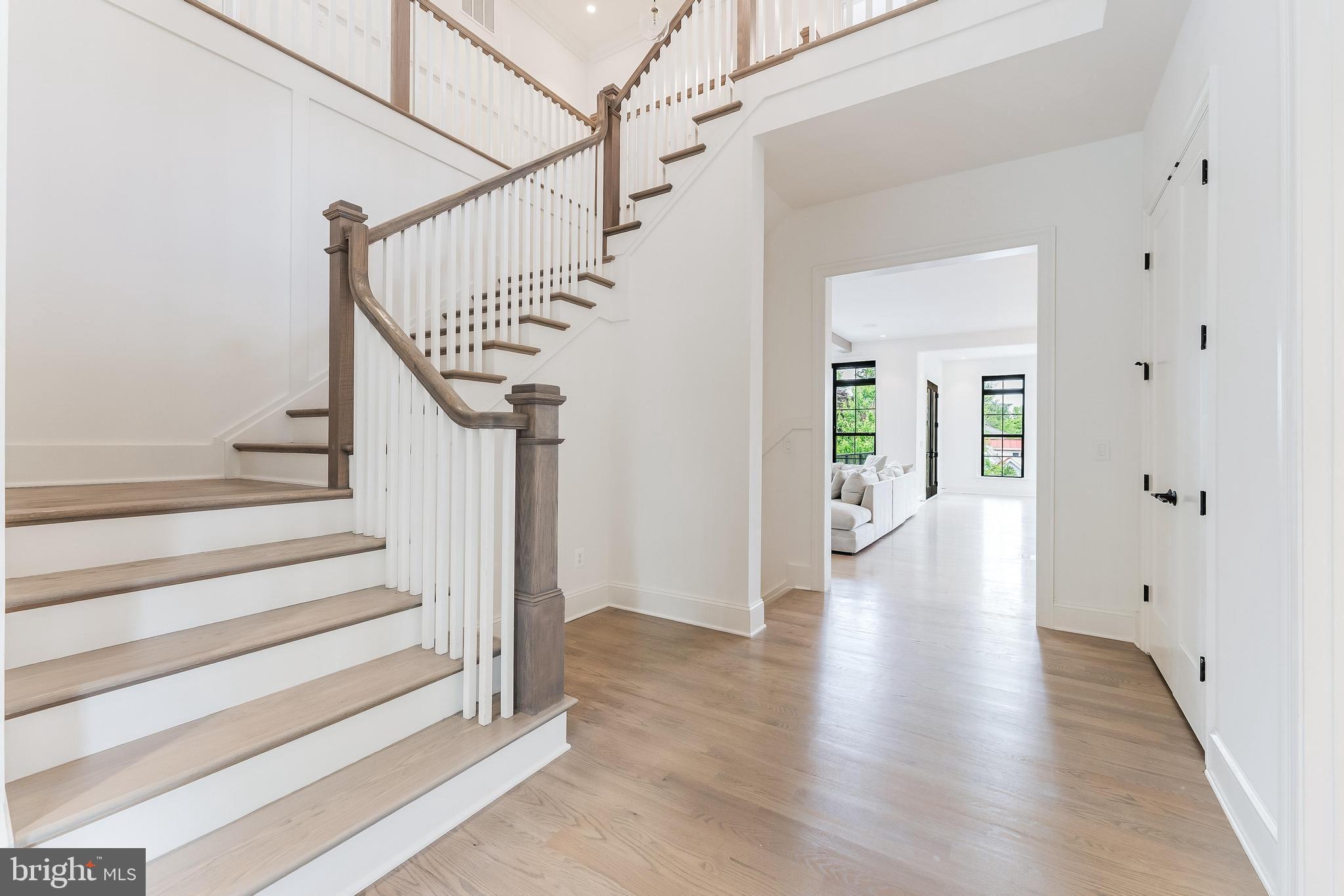 MINOR HILL - Residential