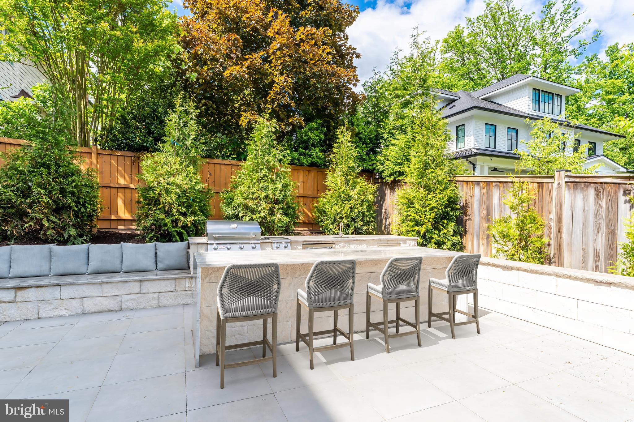 MINOR HILL - Residential