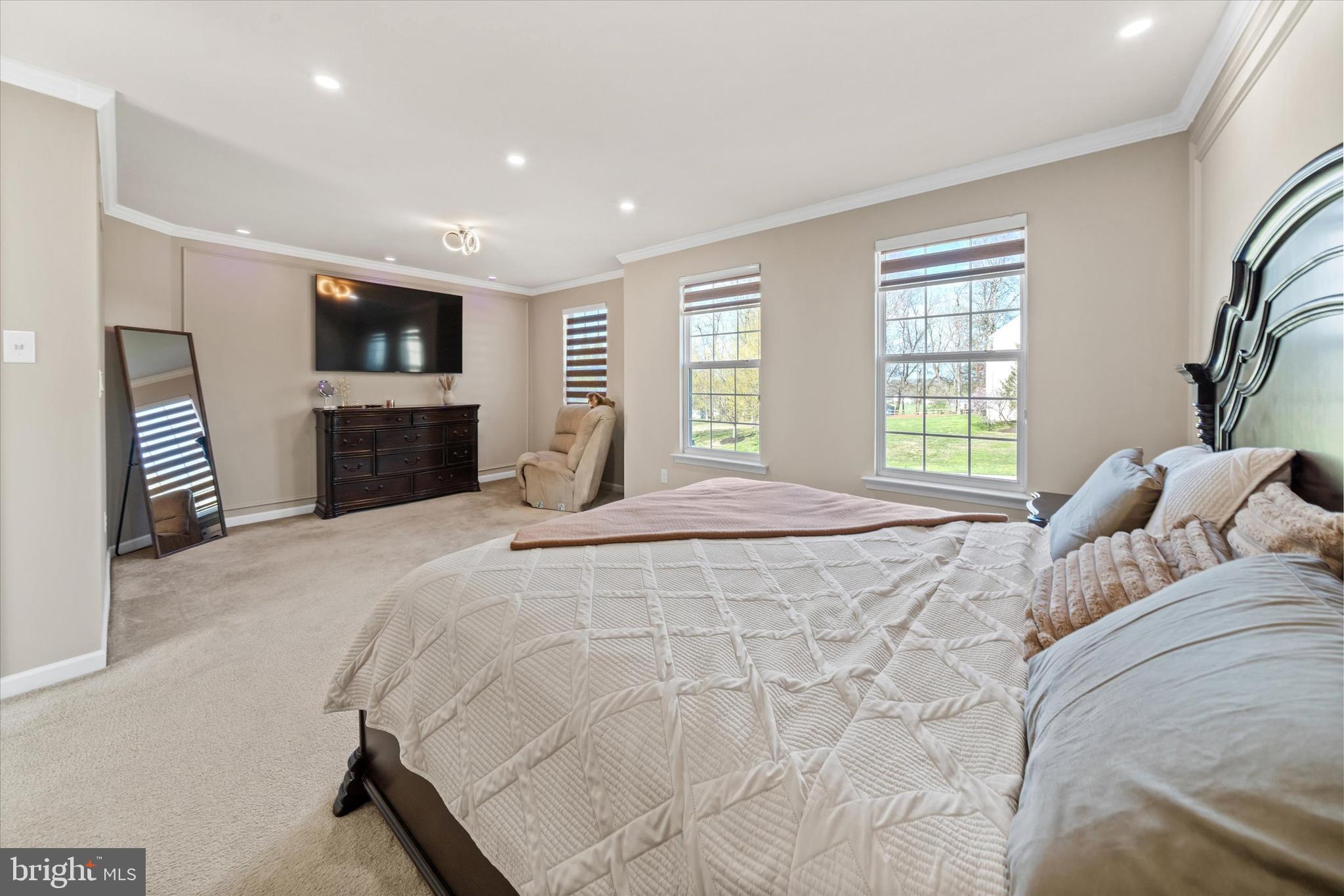 CENTURY OAK - Residential