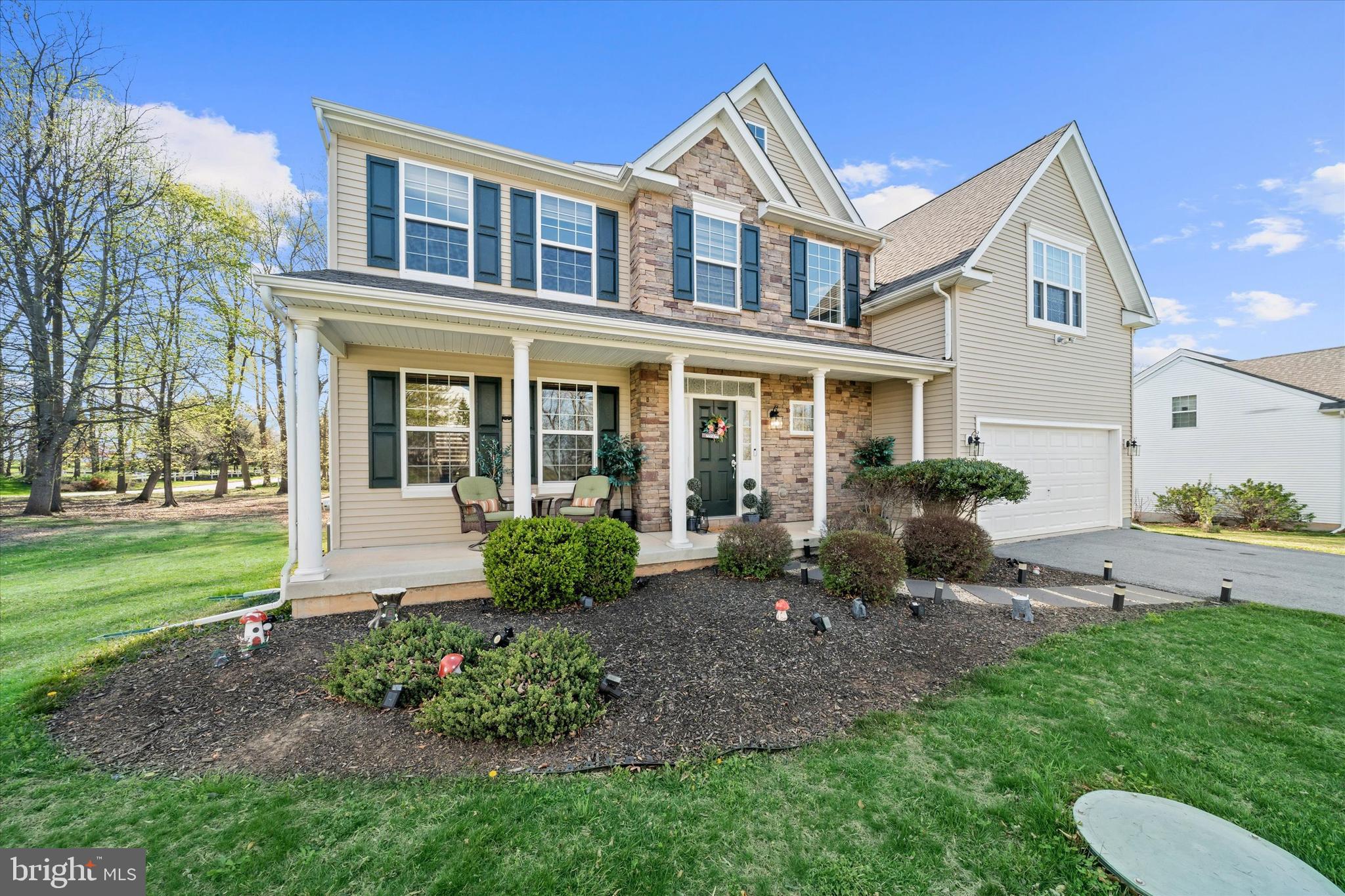 CENTURY OAK - Residential