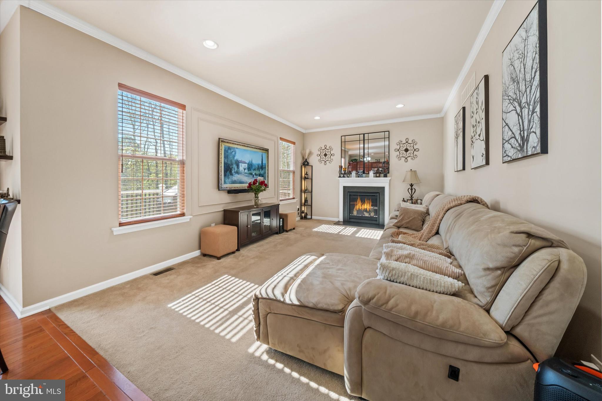 CENTURY OAK - Residential