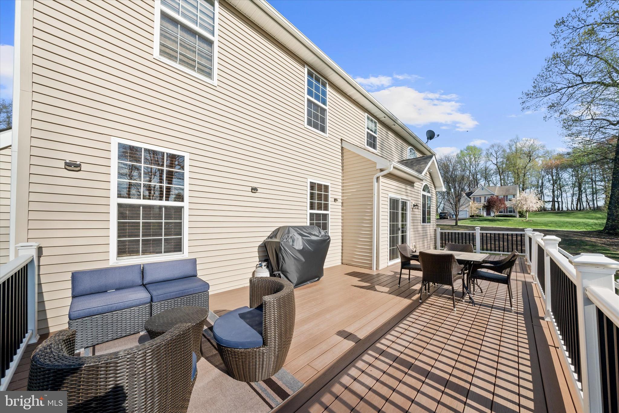 CENTURY OAK - Residential