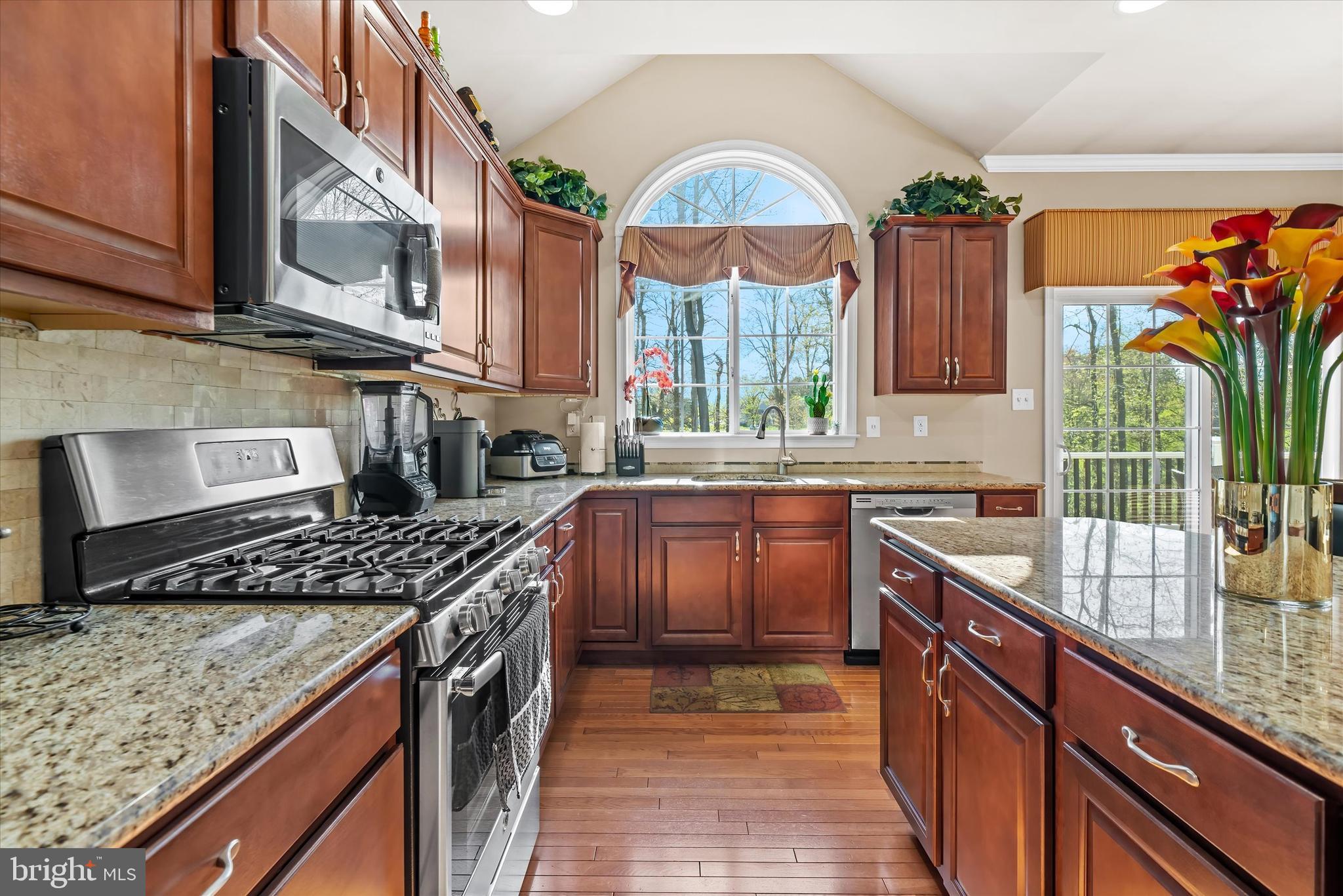 CENTURY OAK - Residential