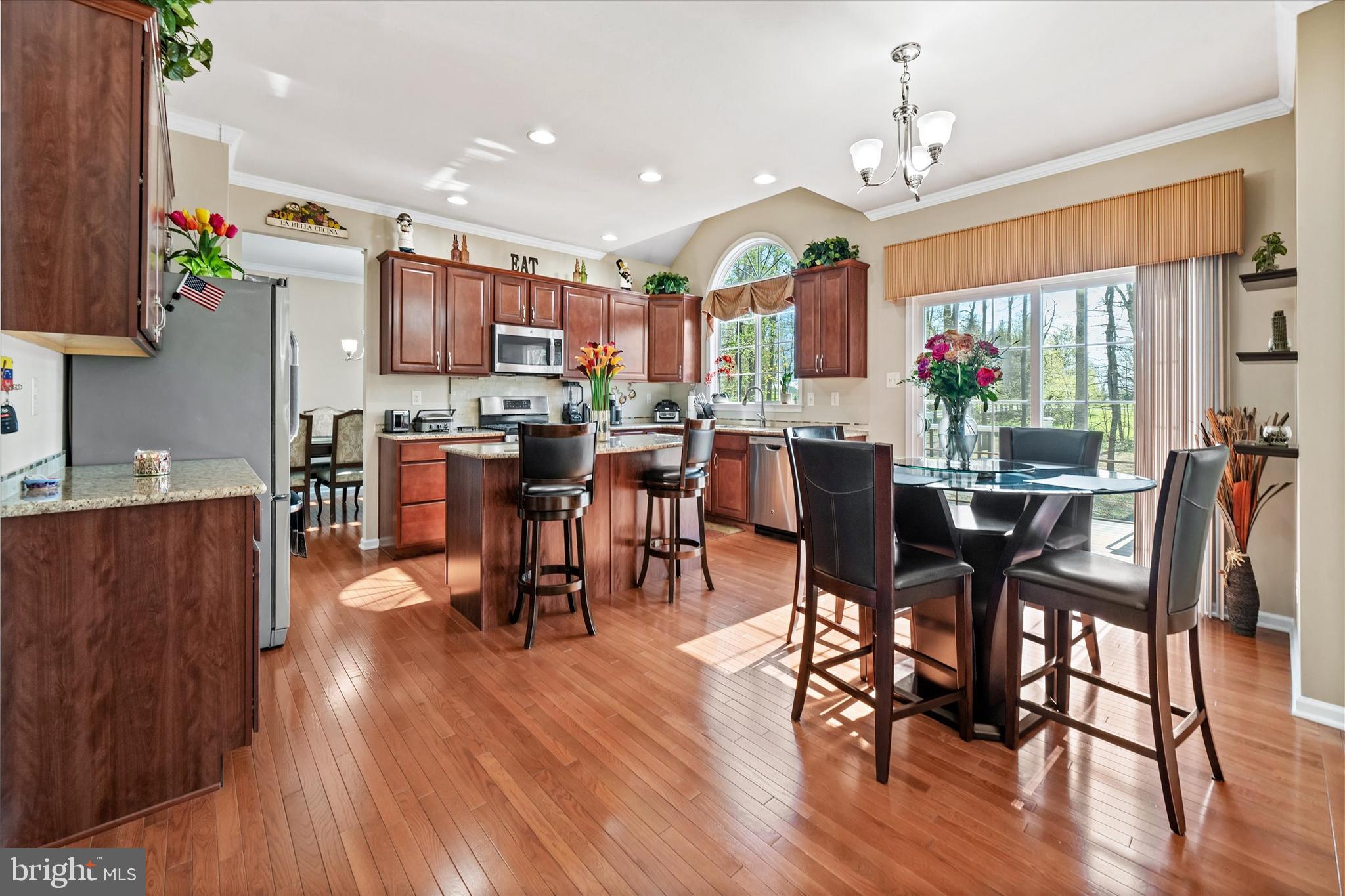 CENTURY OAK - Residential