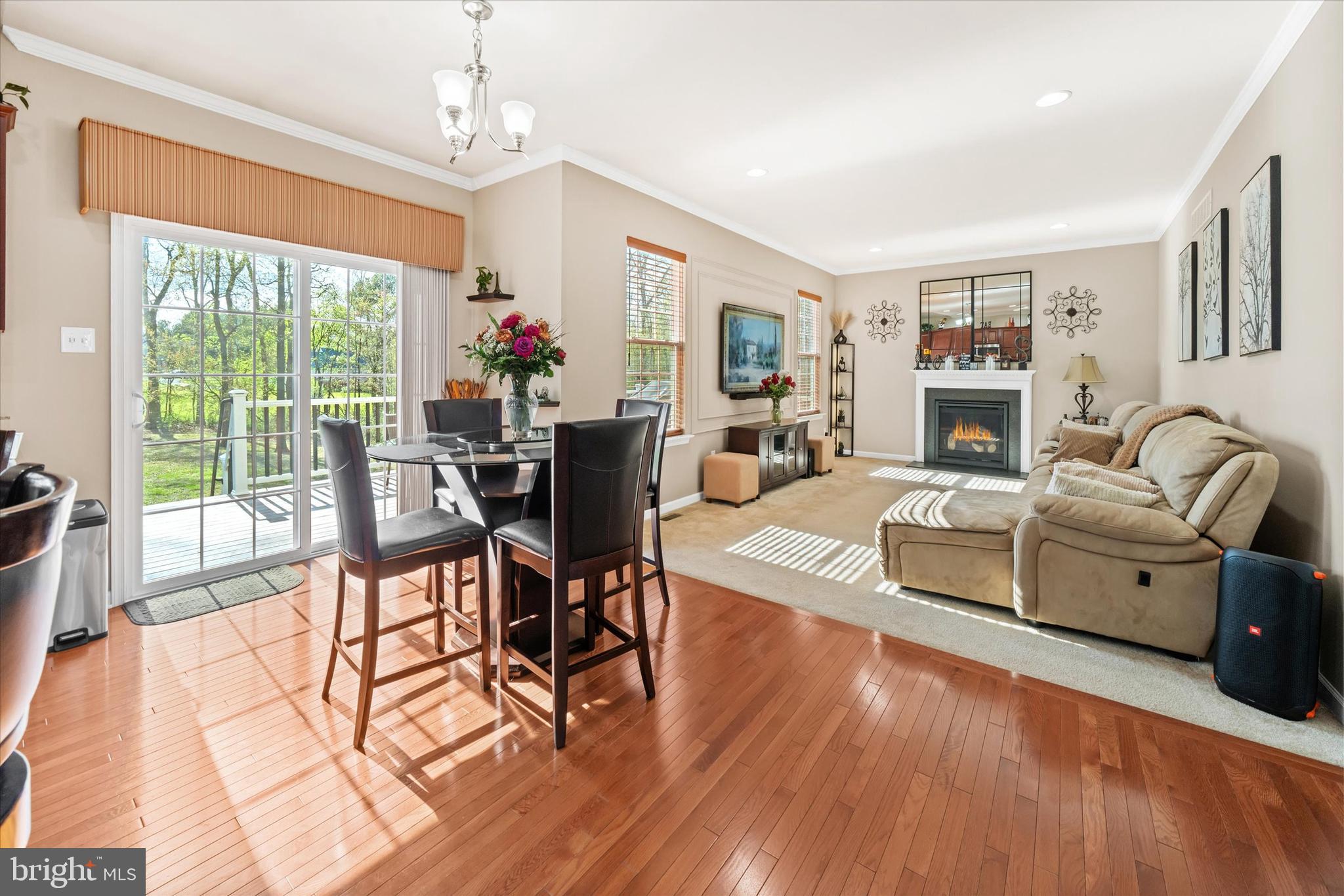 CENTURY OAK - Residential