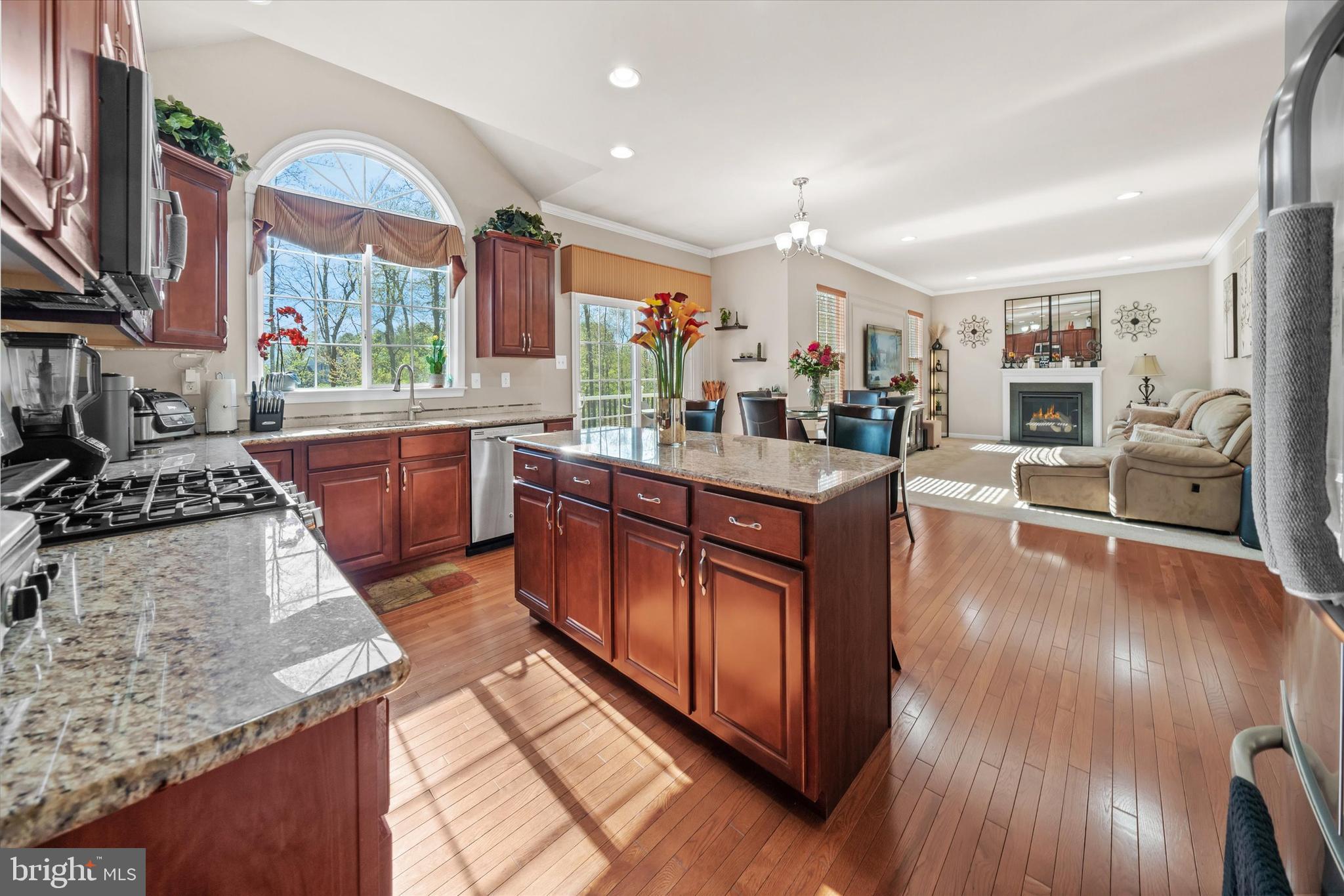 CENTURY OAK - Residential