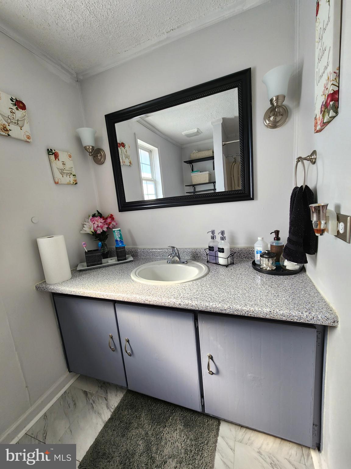 WALNUT GROVE - Residential