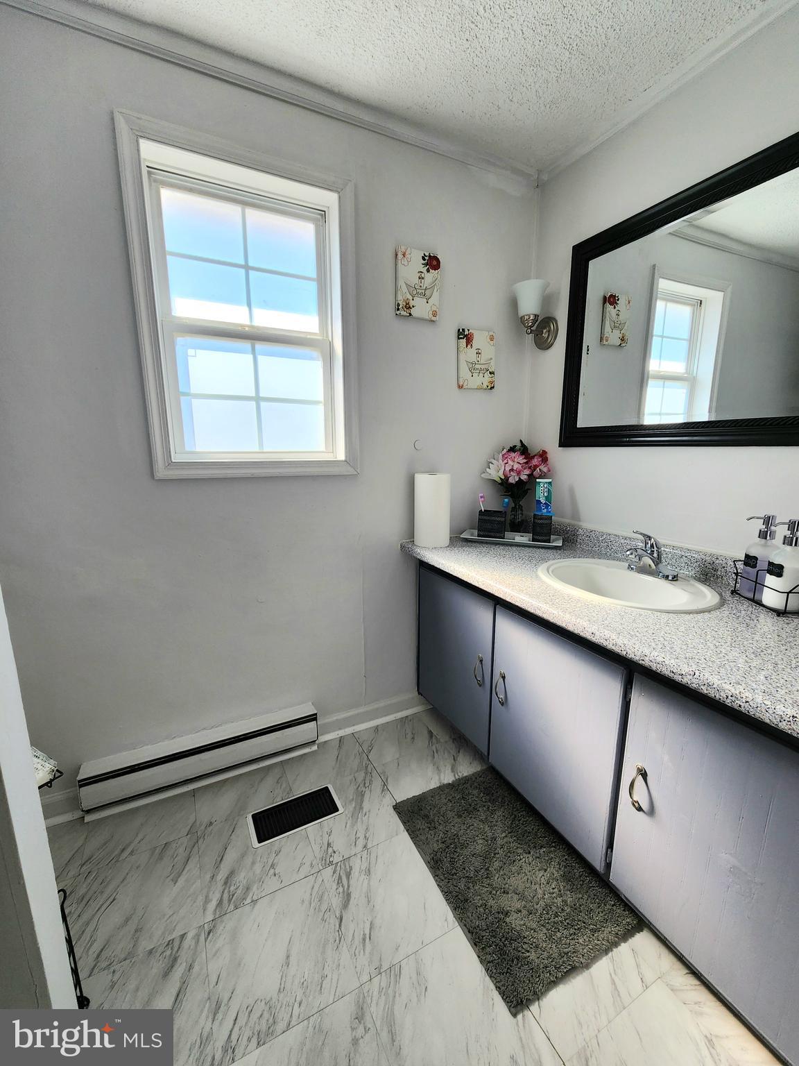 WALNUT GROVE - Residential