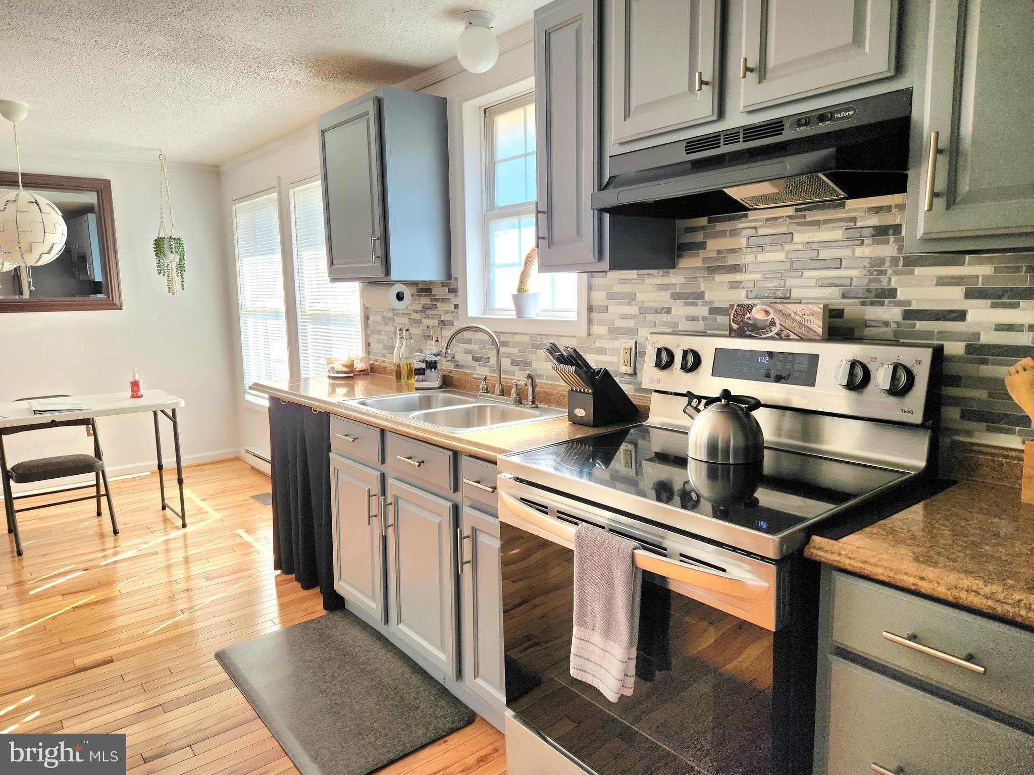 WALNUT GROVE - Residential