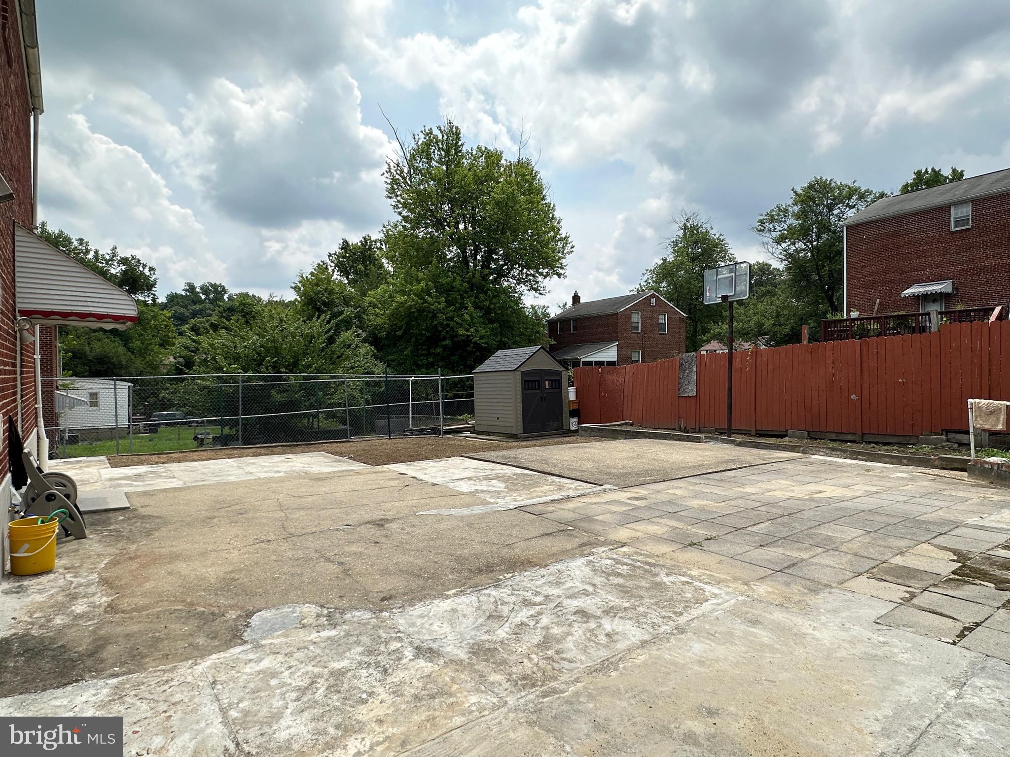 MICHIGAN PARK HILLS - Residential Lease