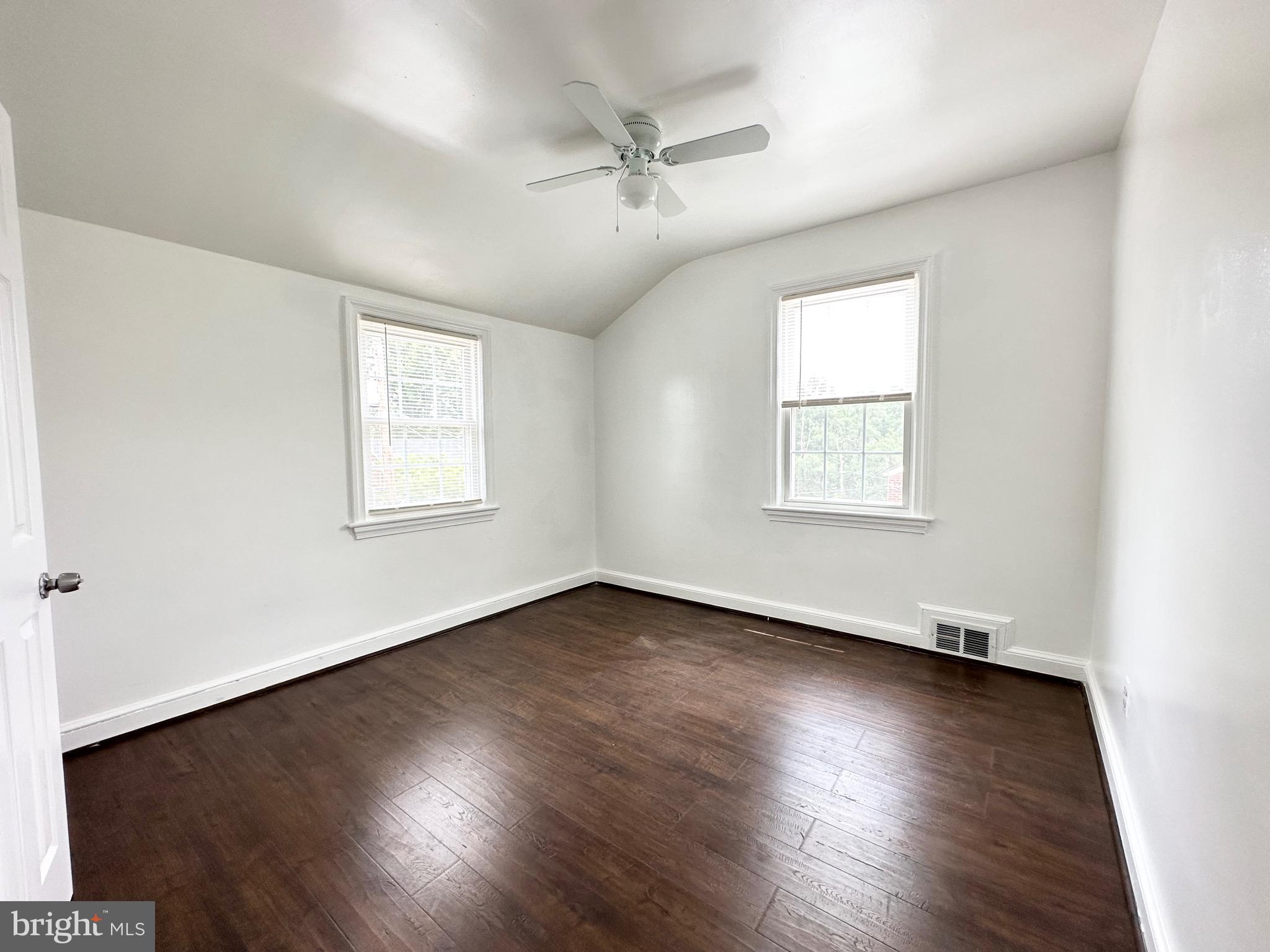 MICHIGAN PARK HILLS - Residential Lease