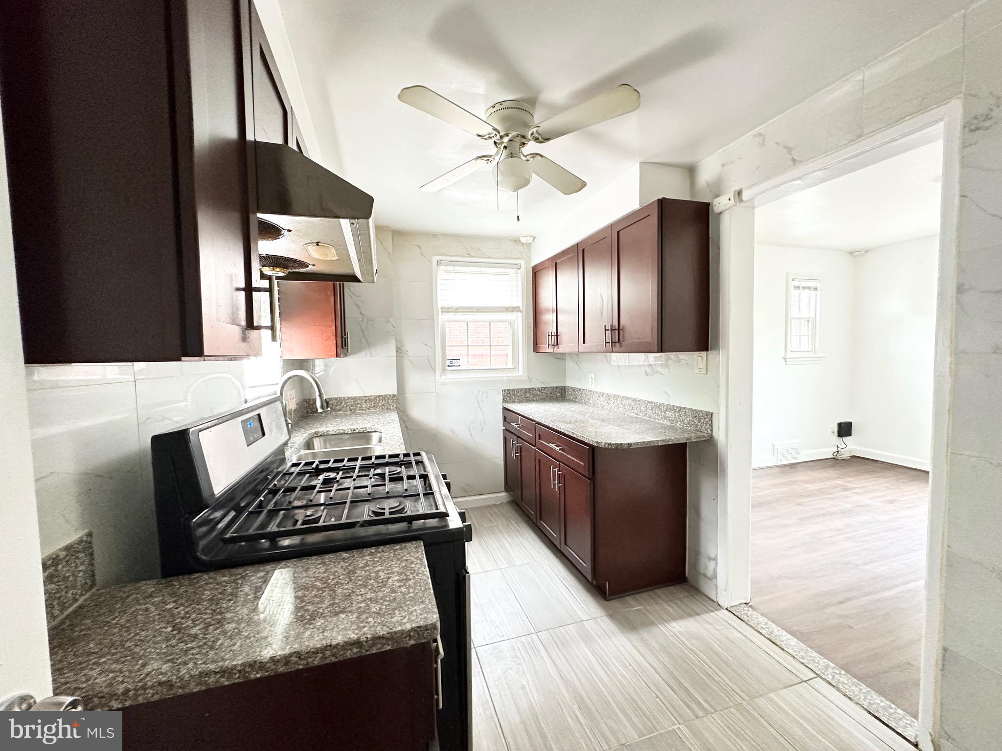 MICHIGAN PARK HILLS - Residential Lease