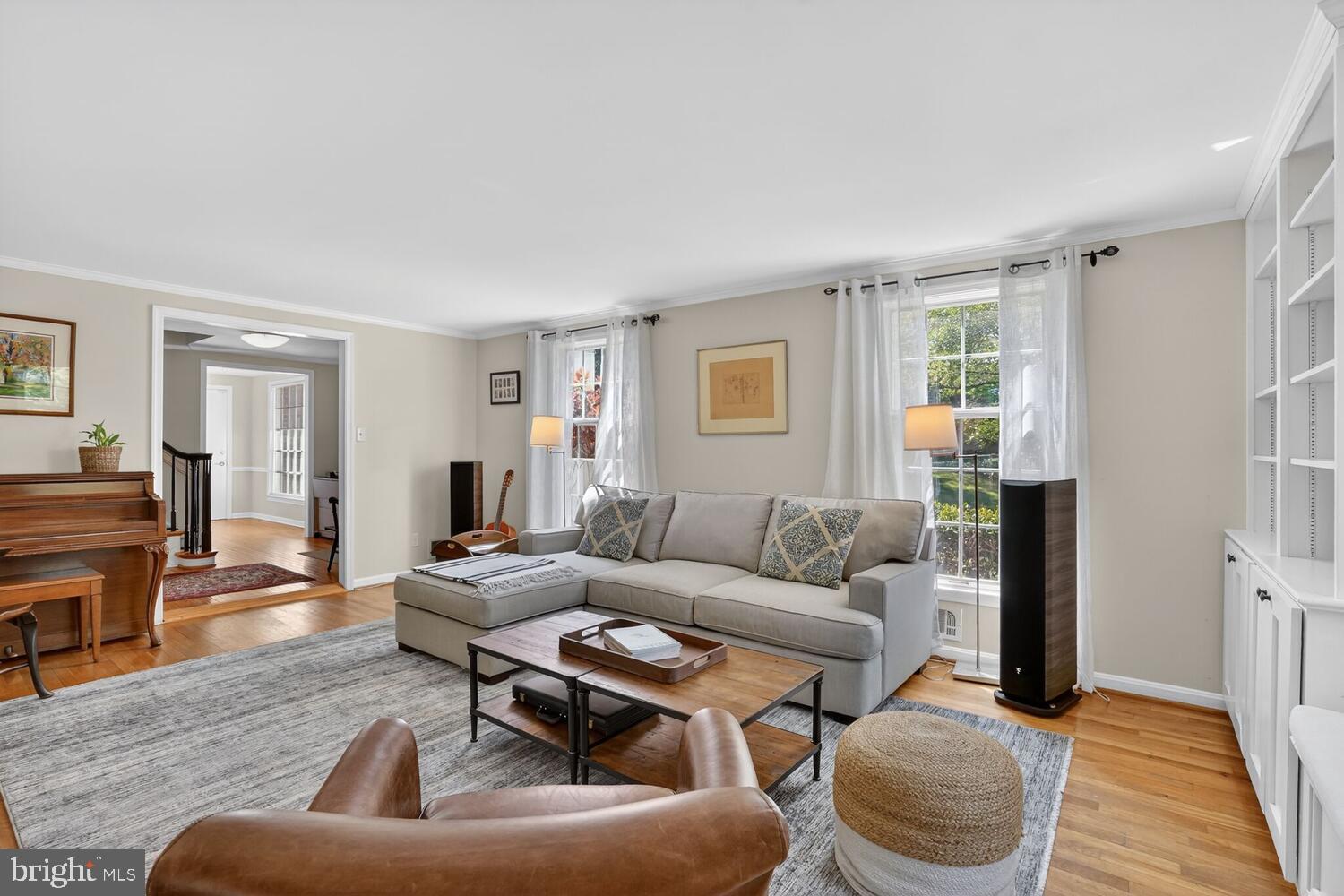 BARCROFT WOODS - Residential