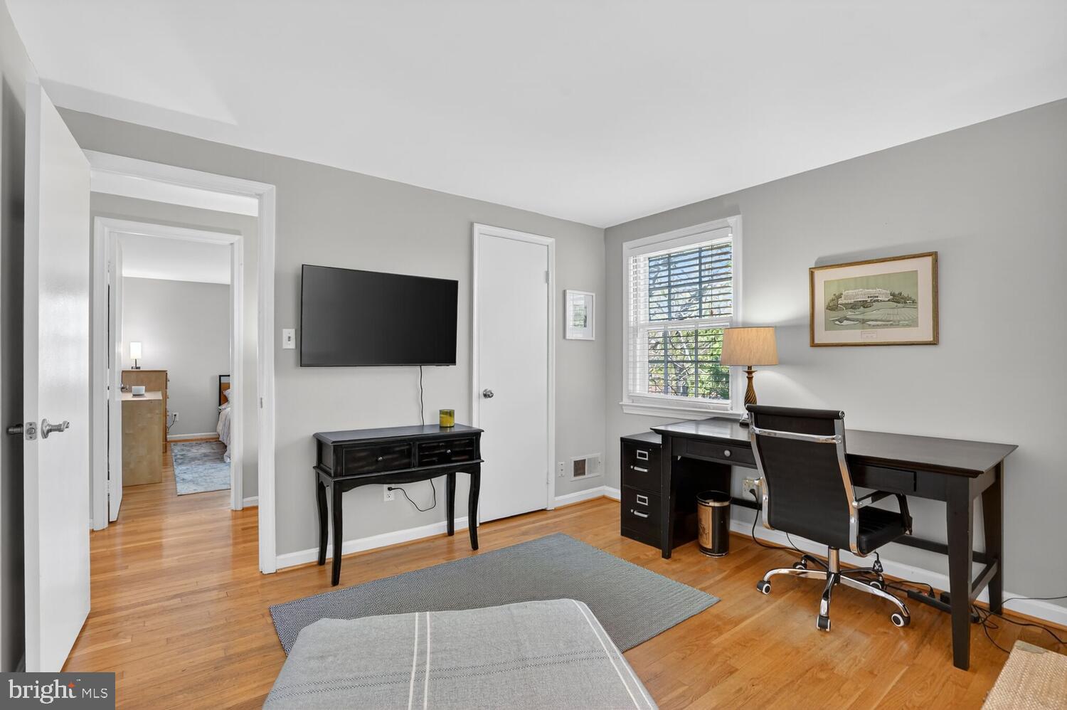 BARCROFT WOODS - Residential