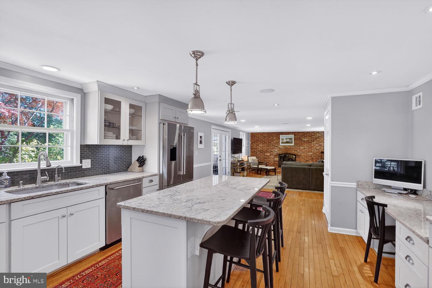 BARCROFT WOODS - Residential