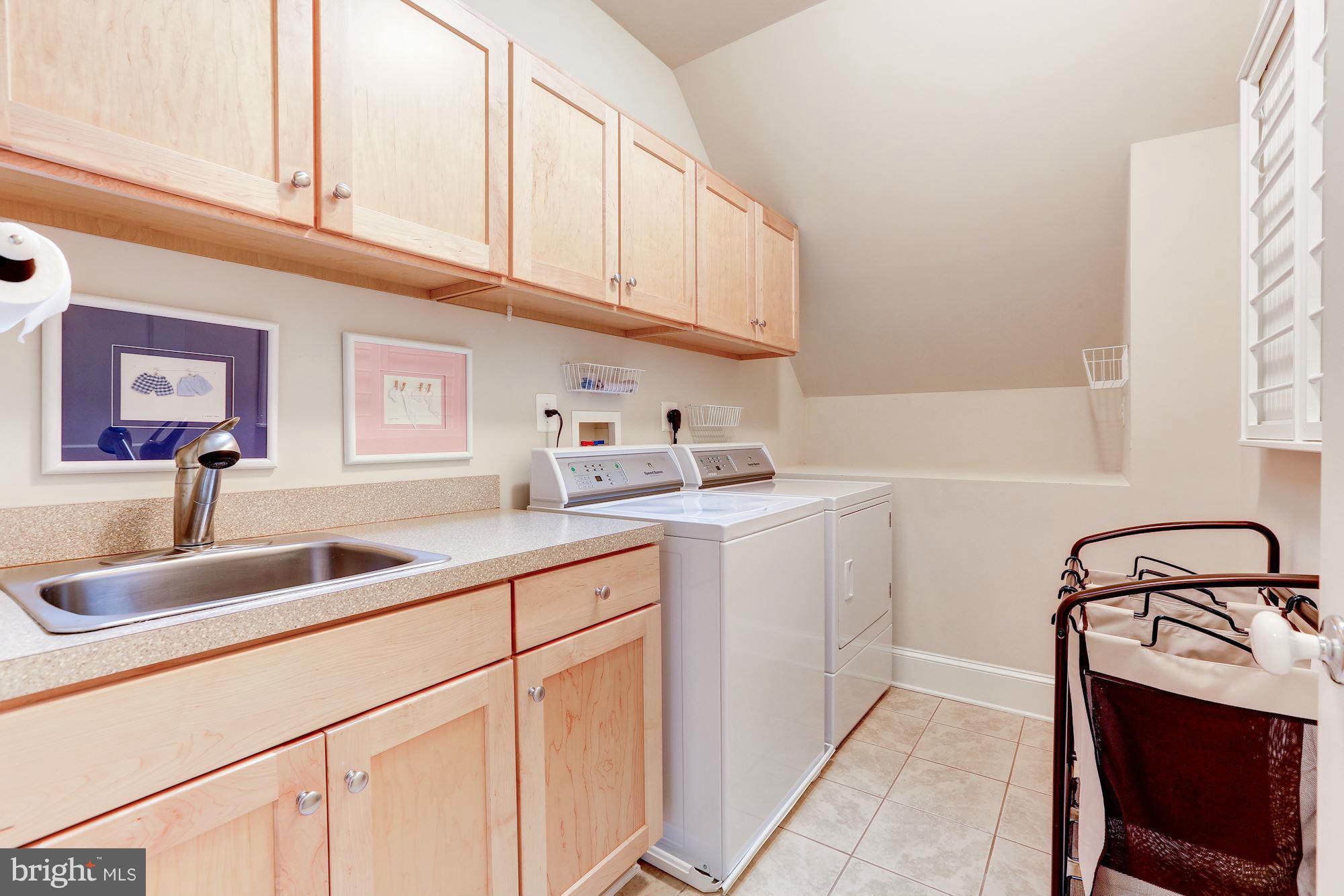 BROOKMONT - Residential