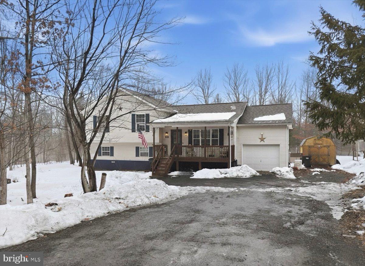 199 MAGIC MOUNTAIN ROAD