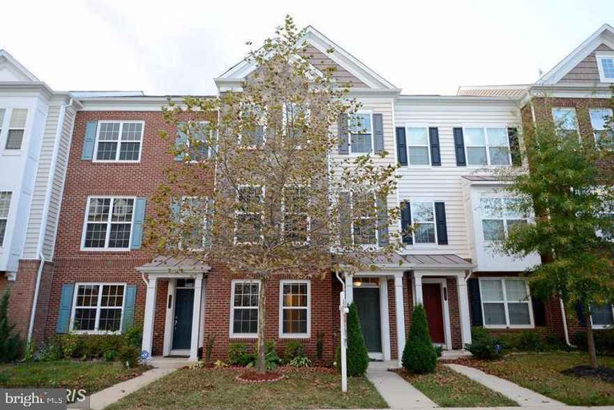 Beautiful well well-taken cared TH, great location, close to shopping, tot lots, pool, schools RT 50, I 66 Dulles airport & more , walking to Park & ride & bus to Reston metro and DC commute. 4 beds 3.5 baths, clean, bright and spacious beauty, 2 rear garages, 42'' cabinets, granite counters, Black appliances, balcony, LL suite, separate master bath with shower and tub a beauty waiting for you.