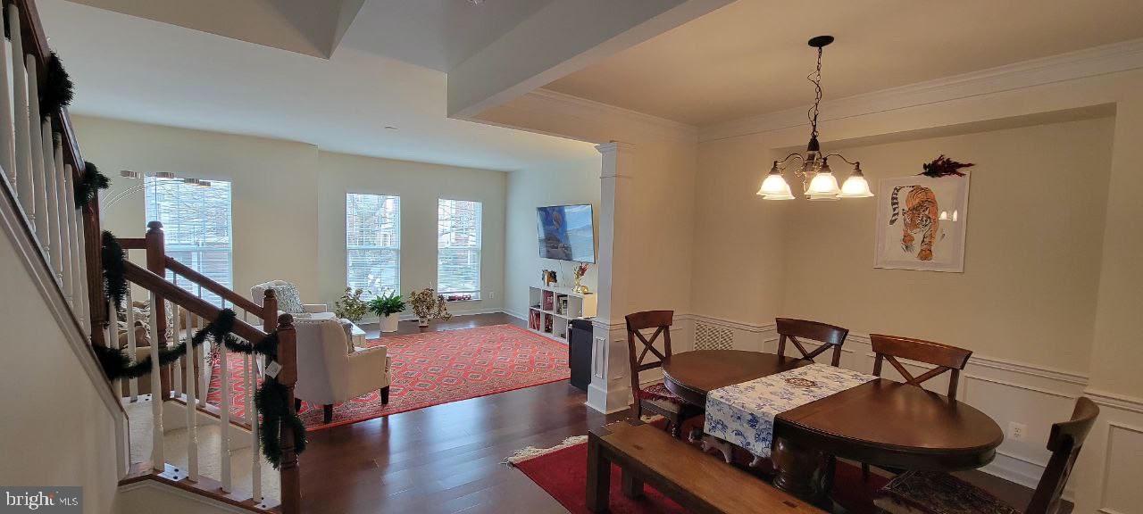 CHANTILLY - Residential Lease