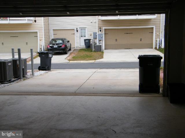 CHANTILLY - Residential Lease