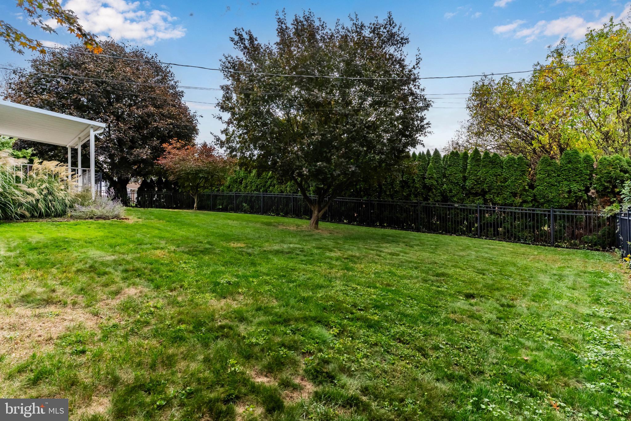 KIMBERLY MEADOWS - Residential