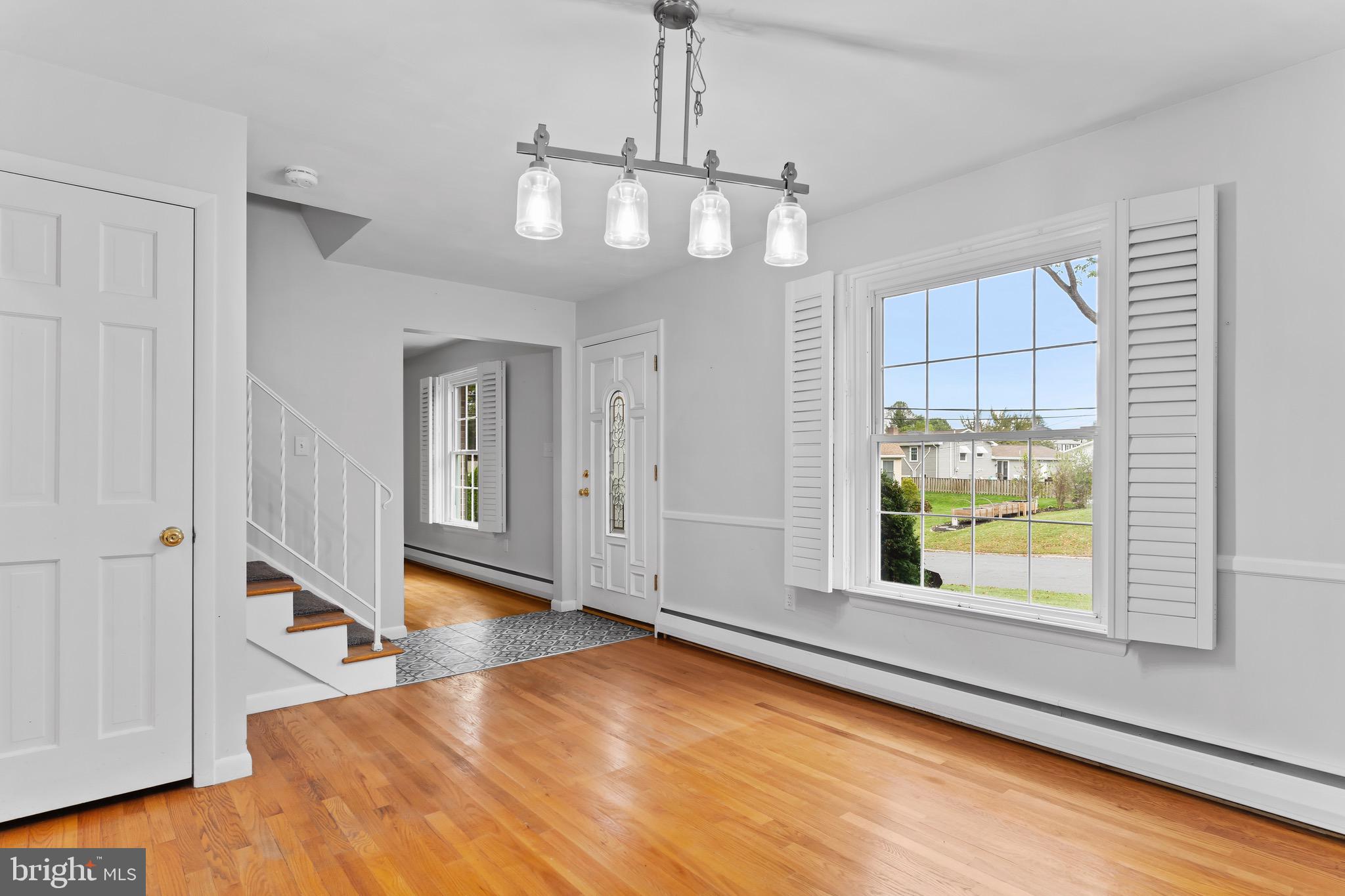 KIMBERLY MEADOWS - Residential