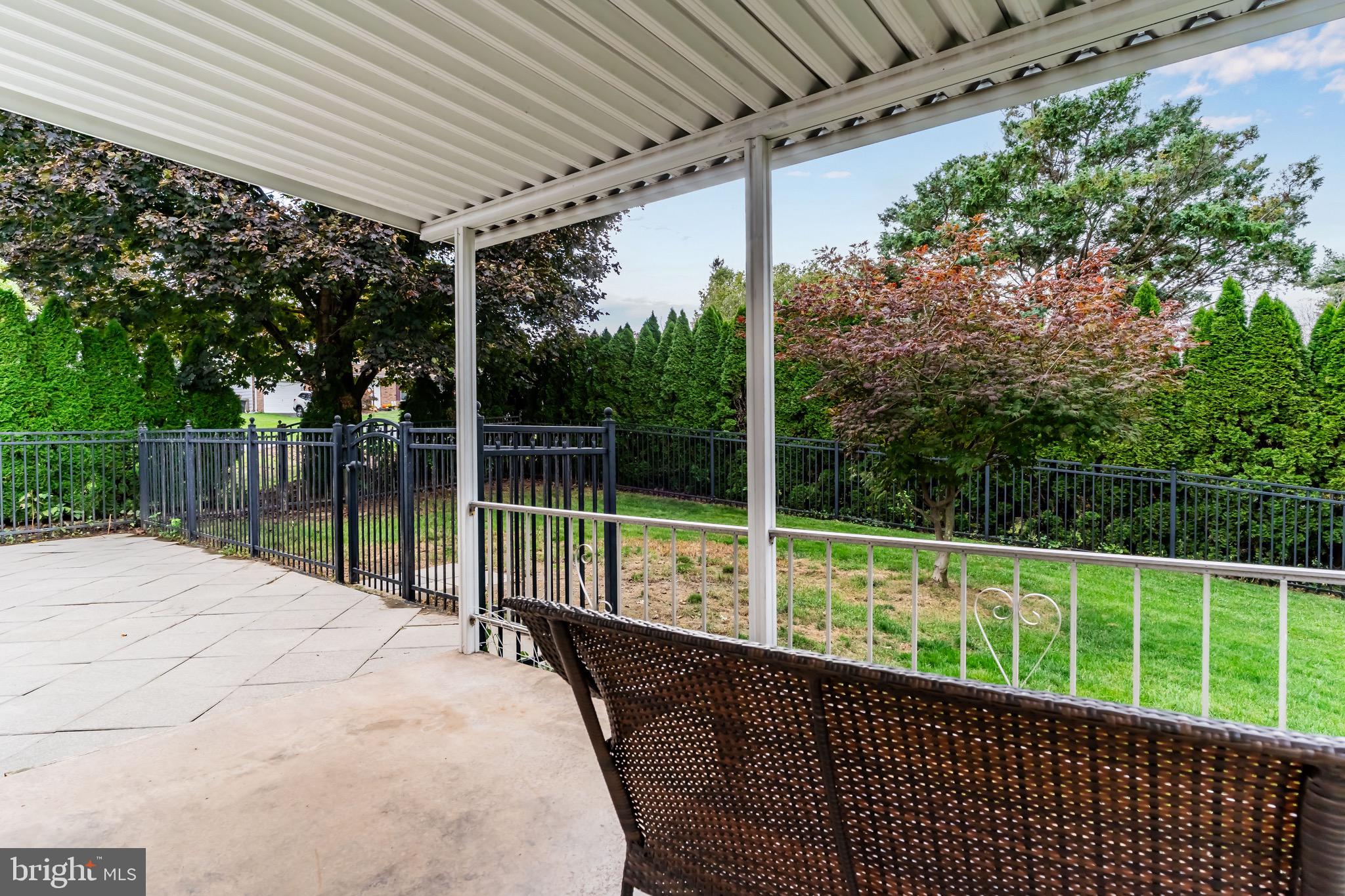 KIMBERLY MEADOWS - Residential