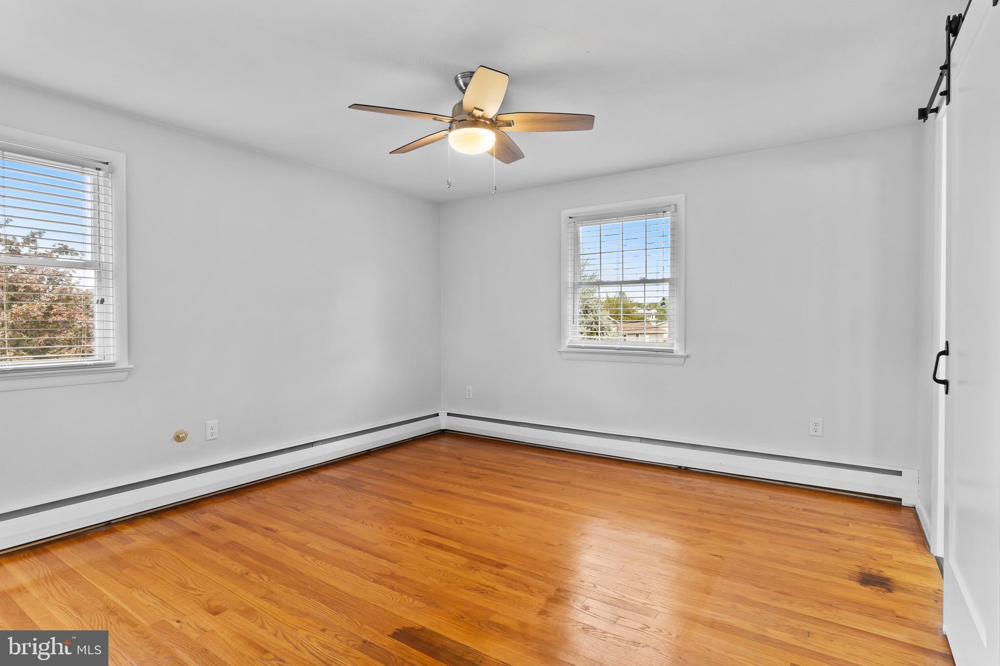 KIMBERLY MEADOWS - Residential