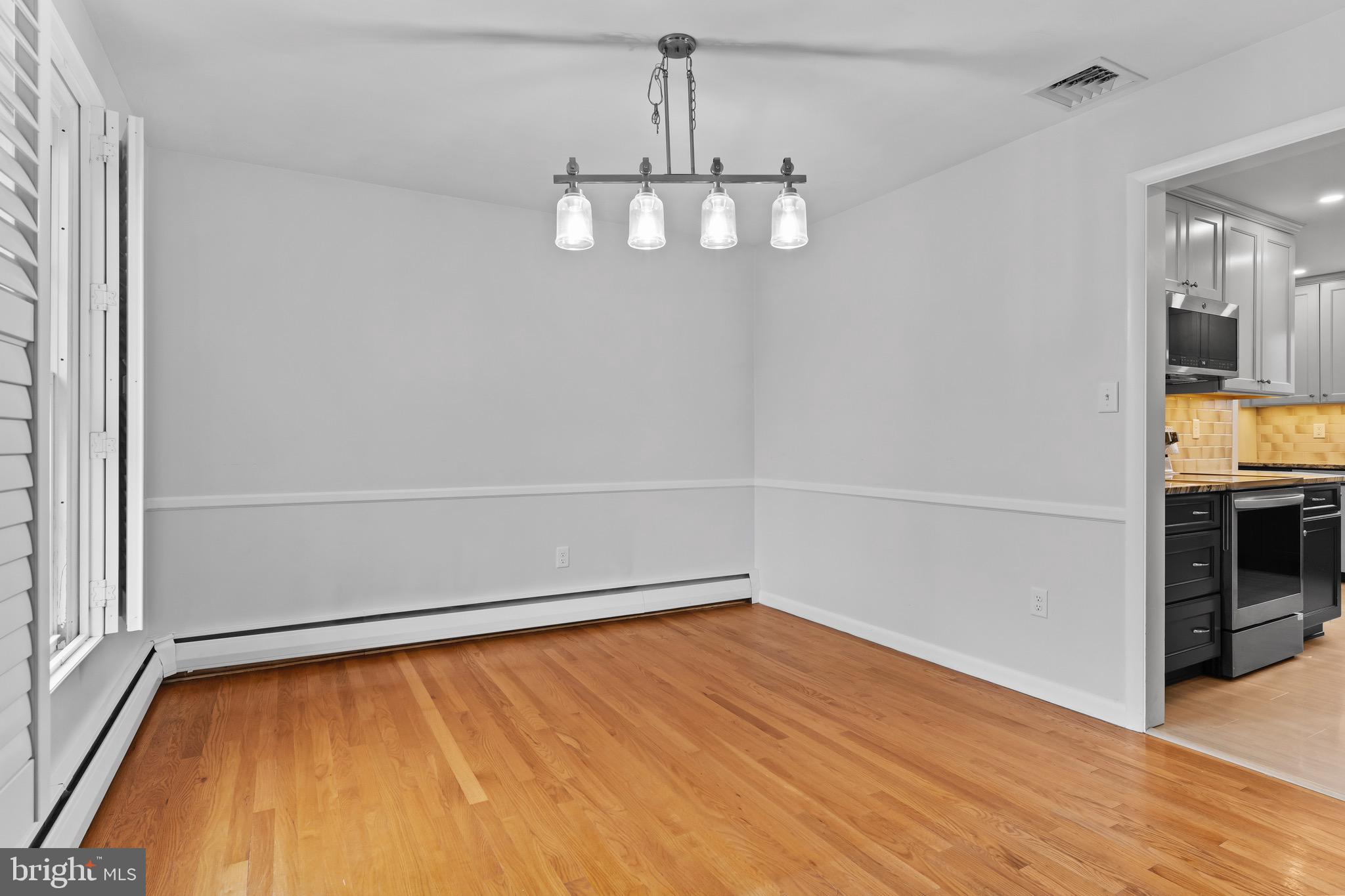 KIMBERLY MEADOWS - Residential