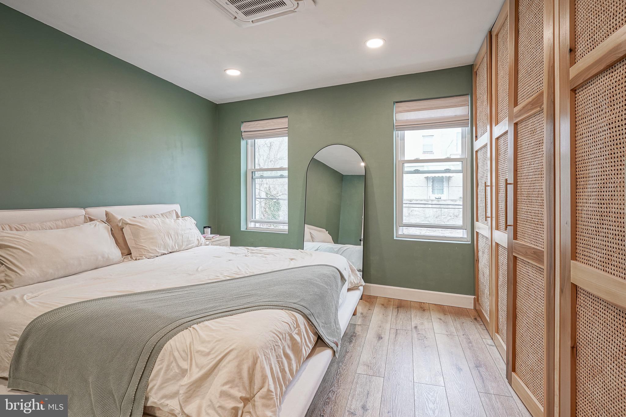 BELLA VISTA - Residential