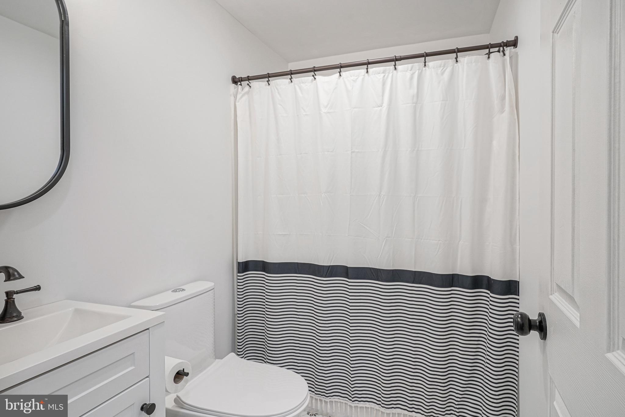 BELLA VISTA - Residential