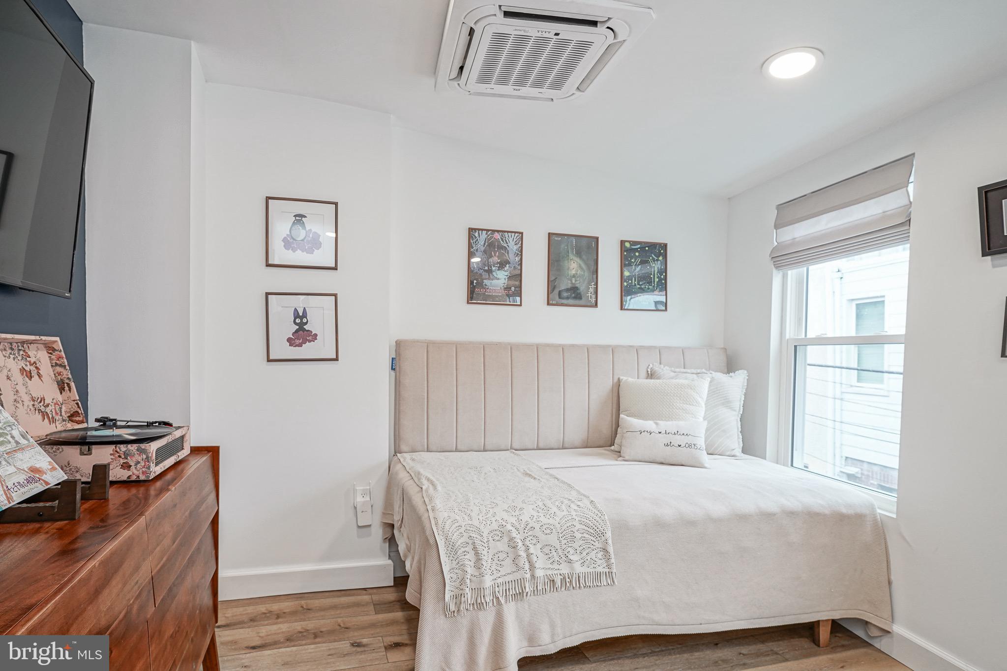 BELLA VISTA - Residential