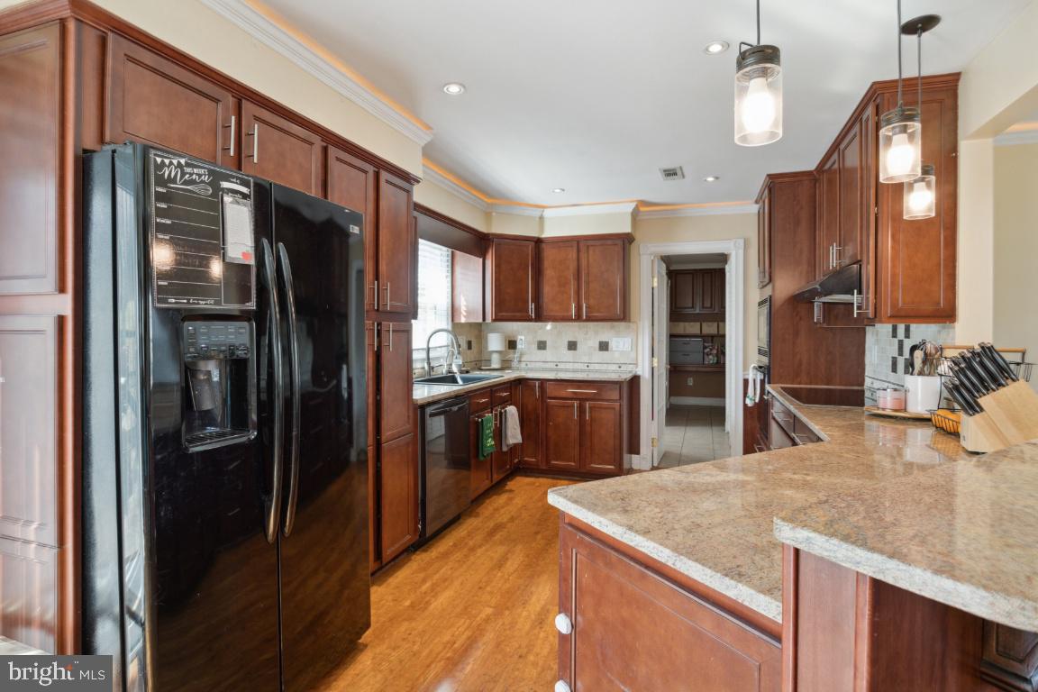 MEADOWBROOK AT BELAIR - Residential