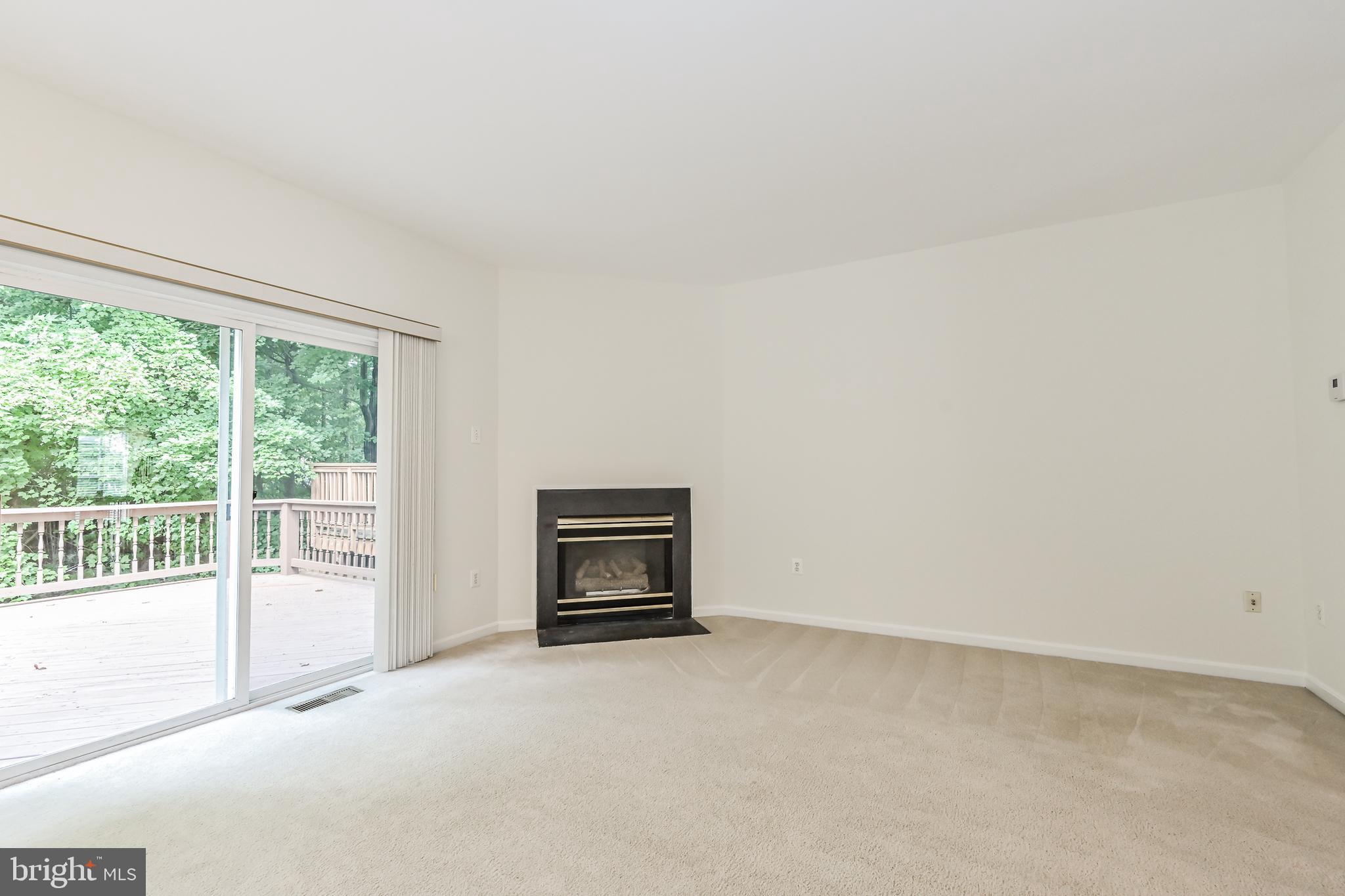 KENWOOD TOWNES - Residential Lease