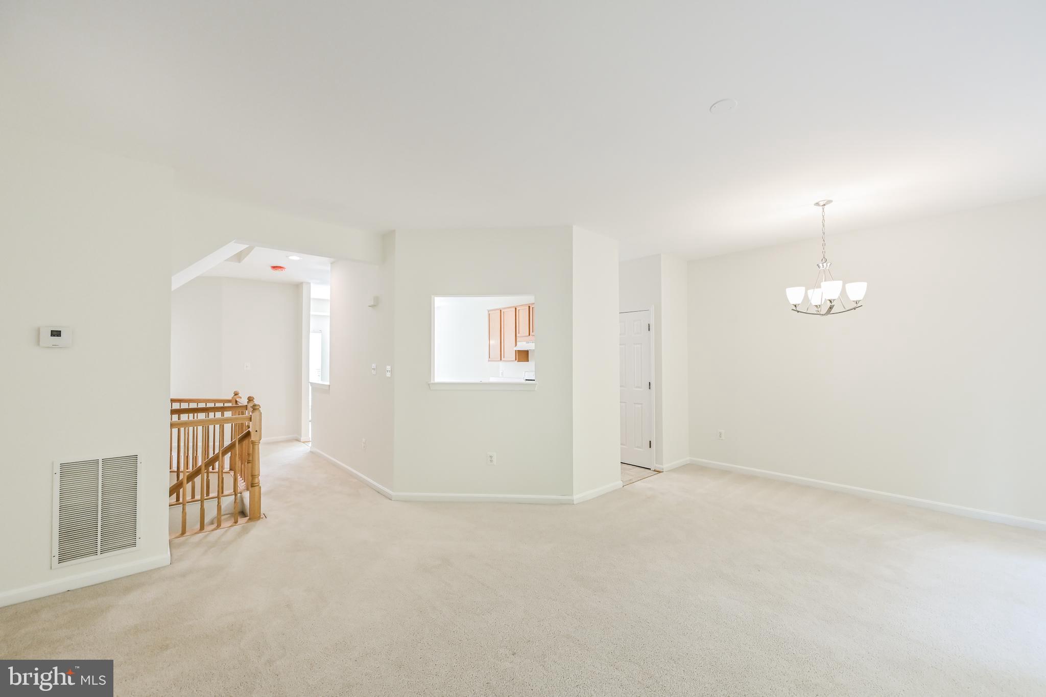 KENWOOD TOWNES - Residential Lease