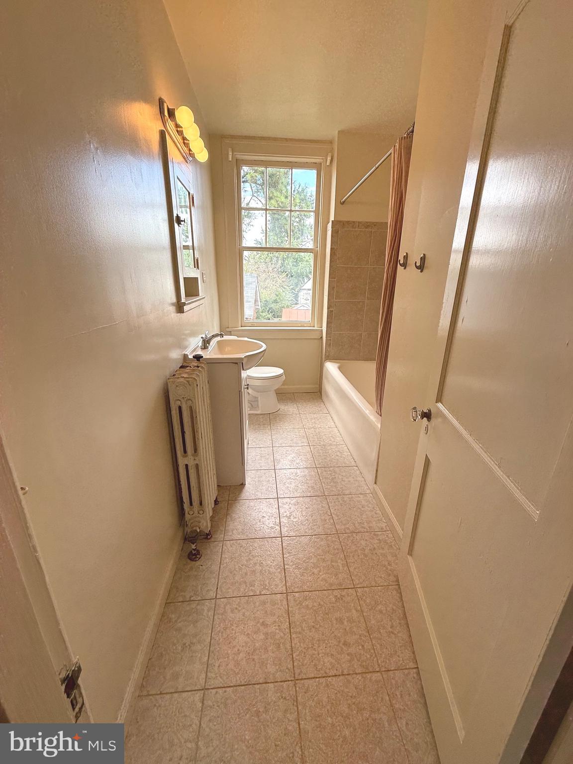 HEFLIN APARTMENTS - Residential Lease