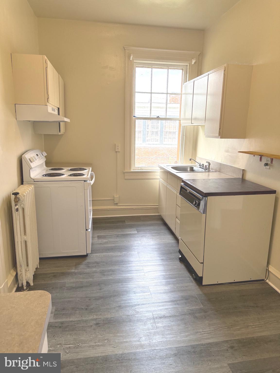 HEFLIN APARTMENTS - Residential Lease