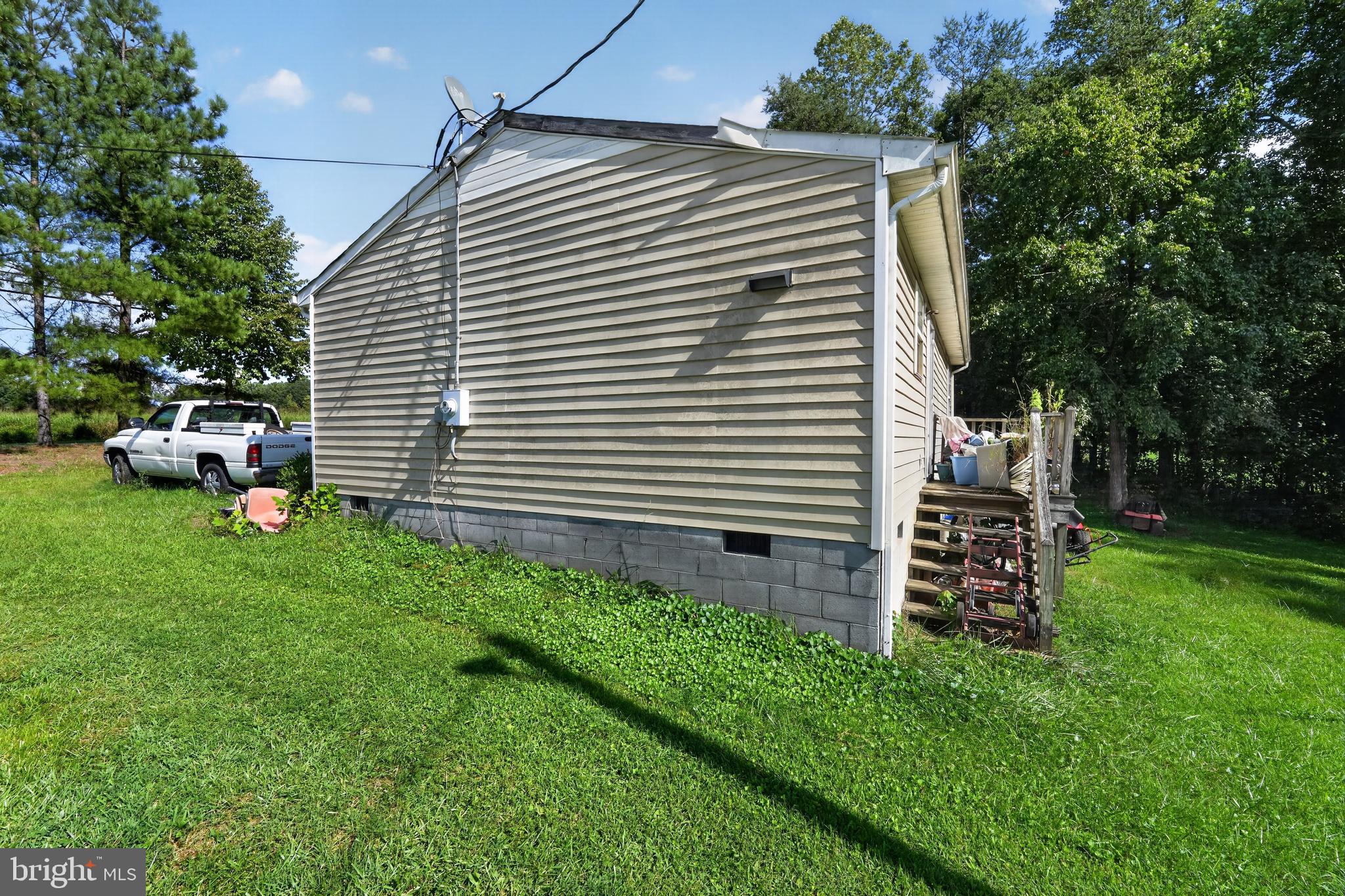 1343 PITTSVILLE ROAD