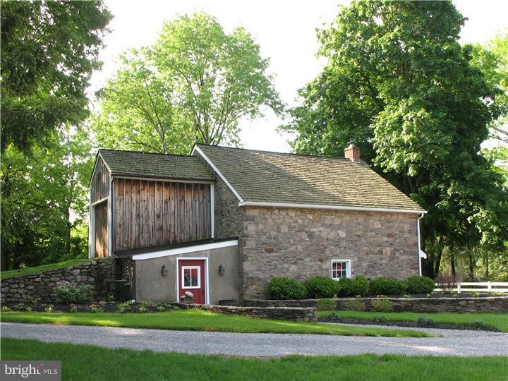 HONEY HOLLOW - Residential