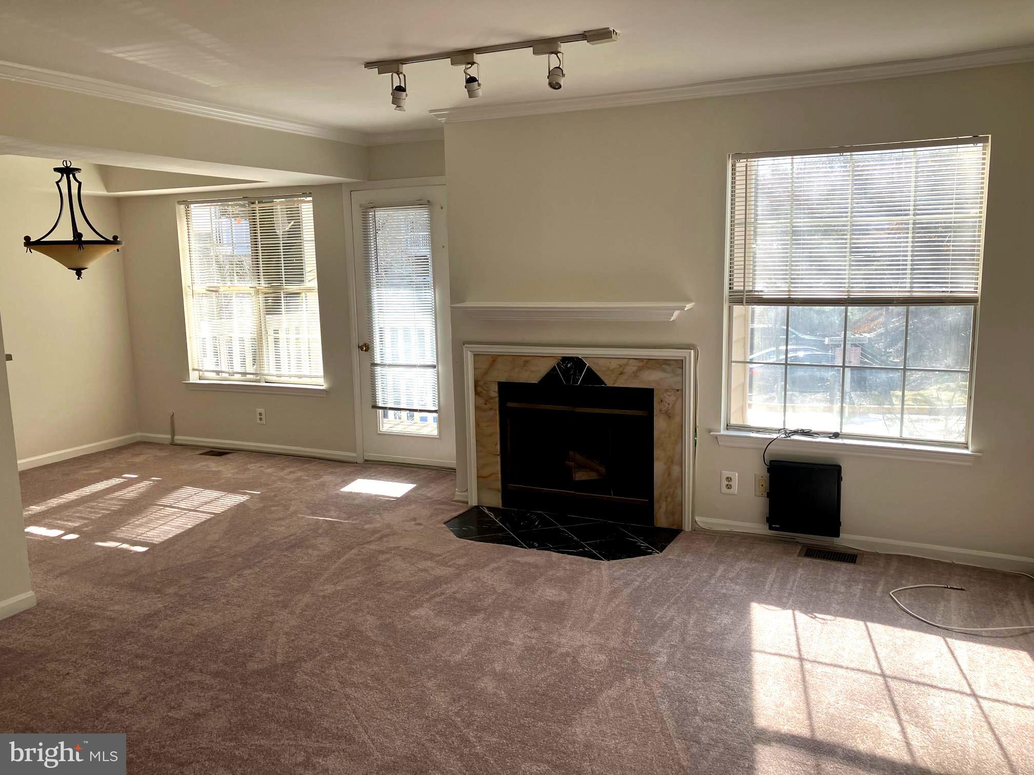 GABLES OF TUCKERMAN - Residential Lease